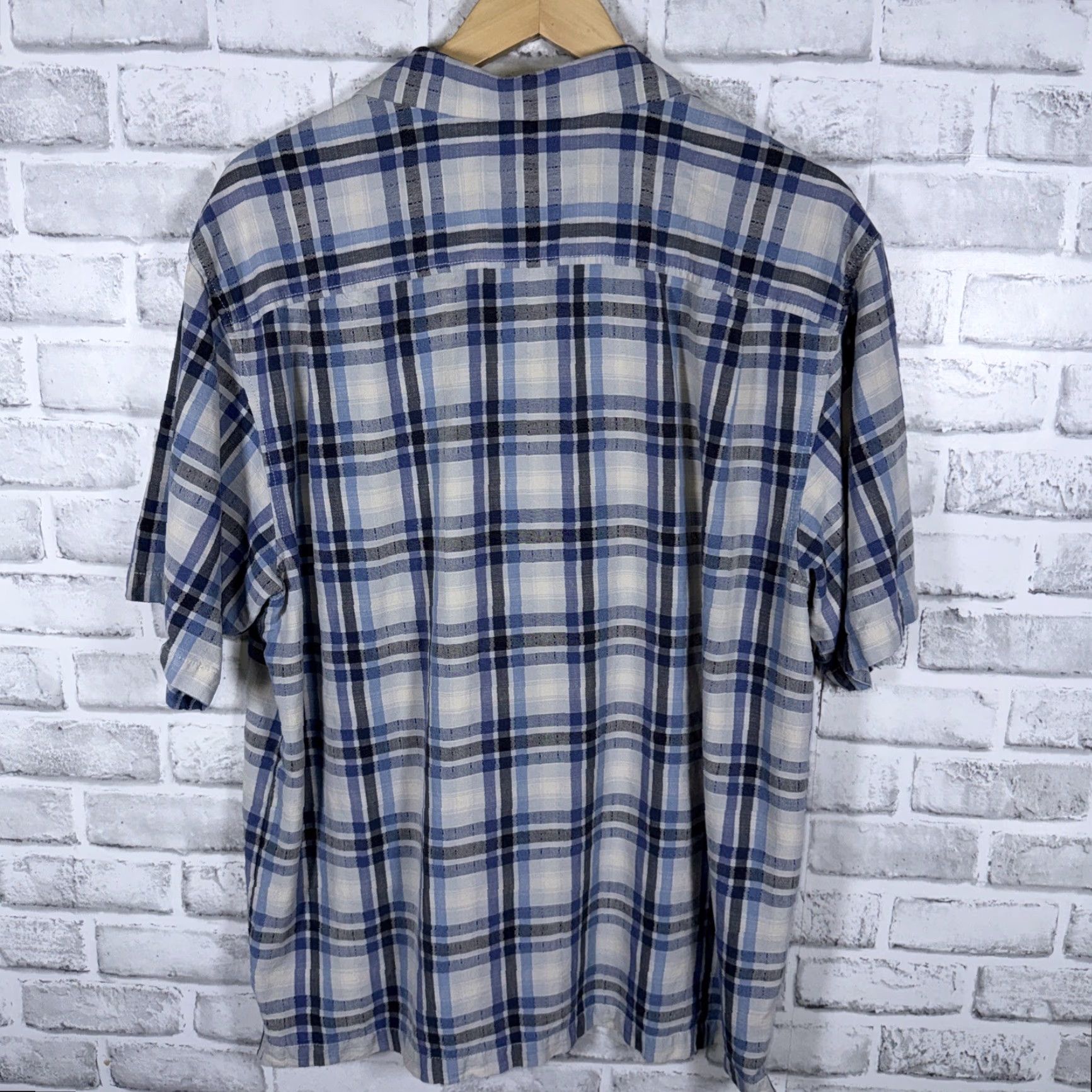 Tommy Bahama Tommy Bahama Shirt Blue Plaid 100% Silk Mens Size L Short Sleeve Button-Up Size US L / EU 52-54 / 3 - 4 Thumbnail
