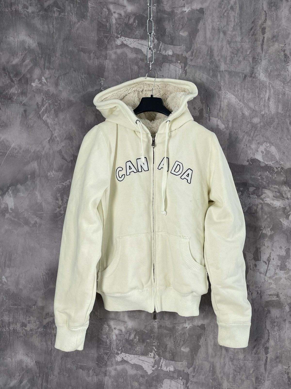 If Six Was Nine × Japanese Brand × Le Grande Bleu (L.G.B.) FAUX FUR AVANT GARDE GRUNGE EMBROIDERED Y2K ZIP HOODIE Size S / US 4 / IT 40 - 1 Thumbnail
