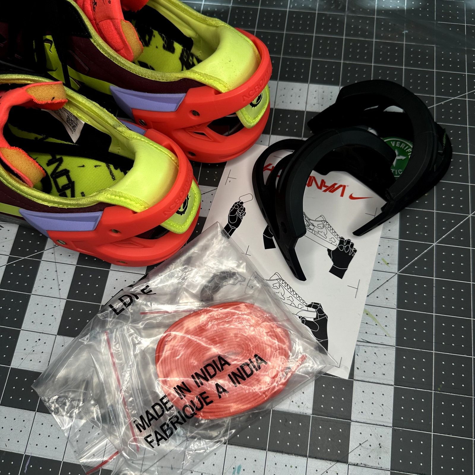Acronym × Nike Acronym X Nike Blazer Low Size US 9.5 / EU 42-43 - 2 Thumbnail
