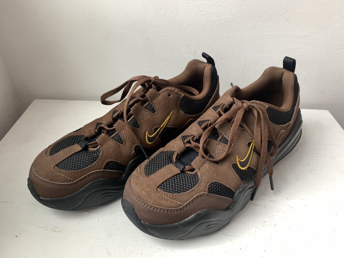 Nike NIKE BROWN TECH HERA SNEAKERS Size US 7 / EU 40 - 2 Thumbnail
