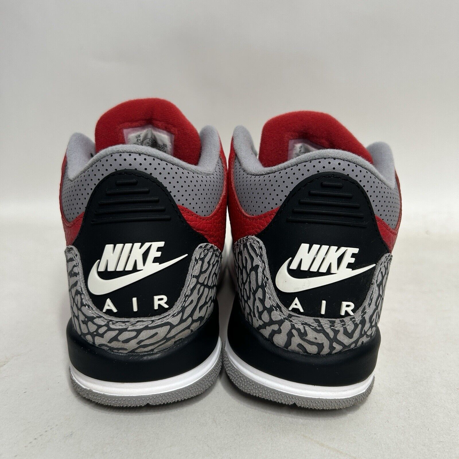 Nike Nike Shoes Air Jordan 3 Retro SE GS “Unite/Fire Red” 2024 Size US 5.5 / IT 35.5 - 5 Thumbnail
