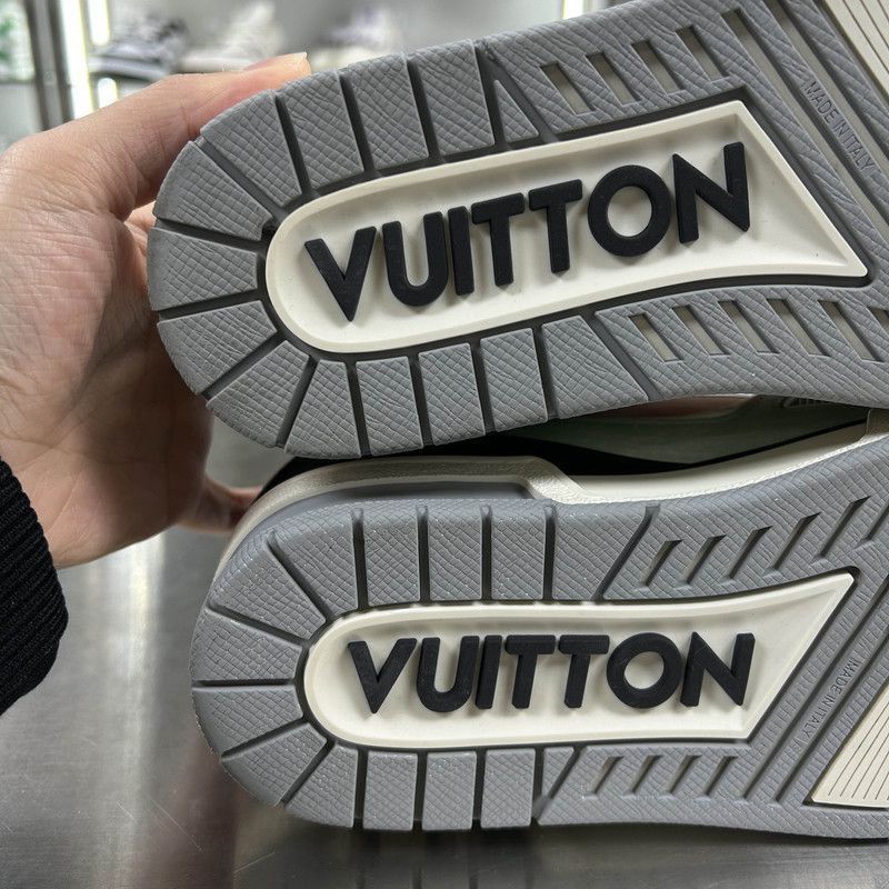 Louis Vuitton Louis Vuitton Trainer Low-Top Sneakers, Orange & Green - Size US 7 / EU 40 - 6 Thumbnail