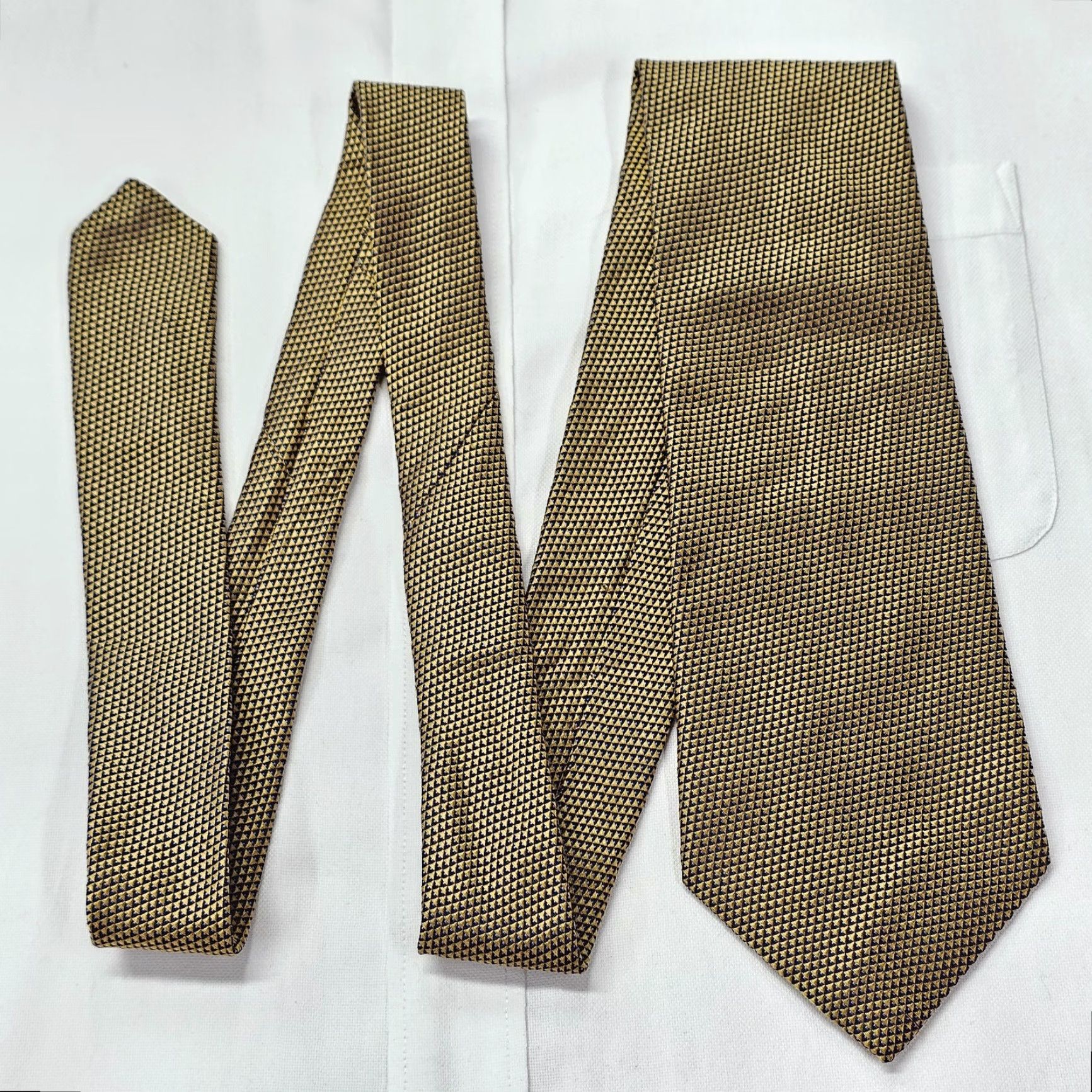 Cremieux Daniel Cremieux Silk Dress Tie Woven 58.75" X 4" Gold Geometric France 100% Silk Mens Tie Size ONE SIZE - 2 Thumbnail
