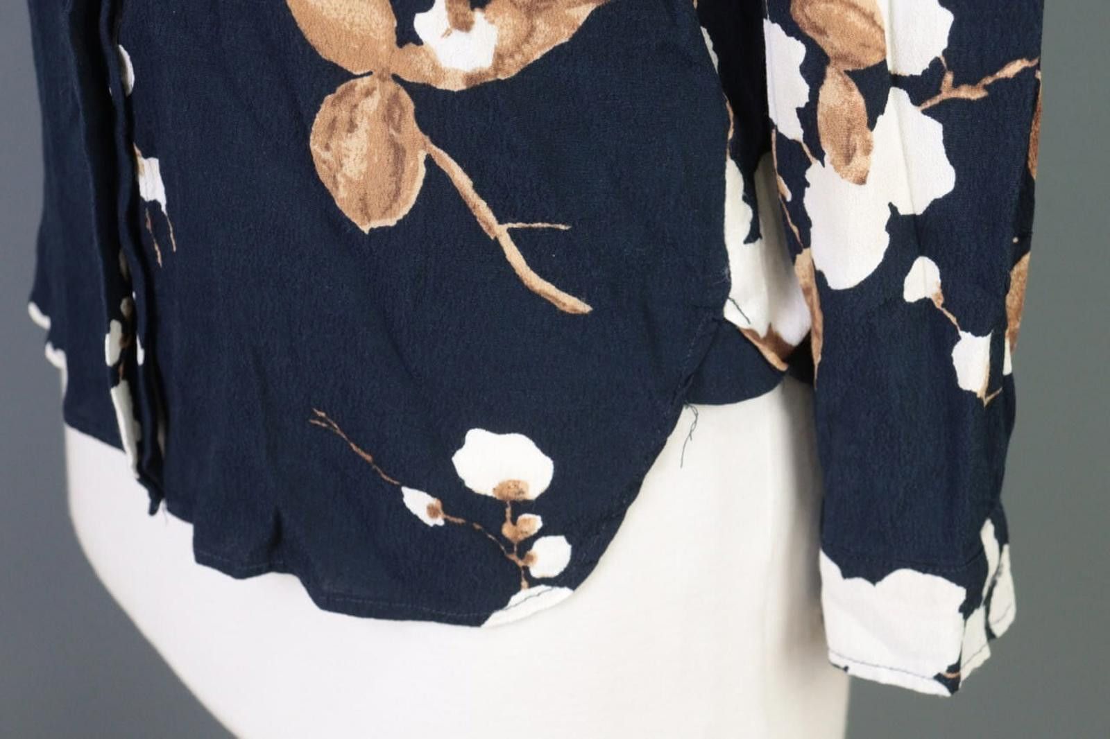 Gianni Valentino GANNI Ryder Crepe Blue Floral Shirt Top Blouse Size S Size S / US 4 / IT 40 - 8 Thumbnail
