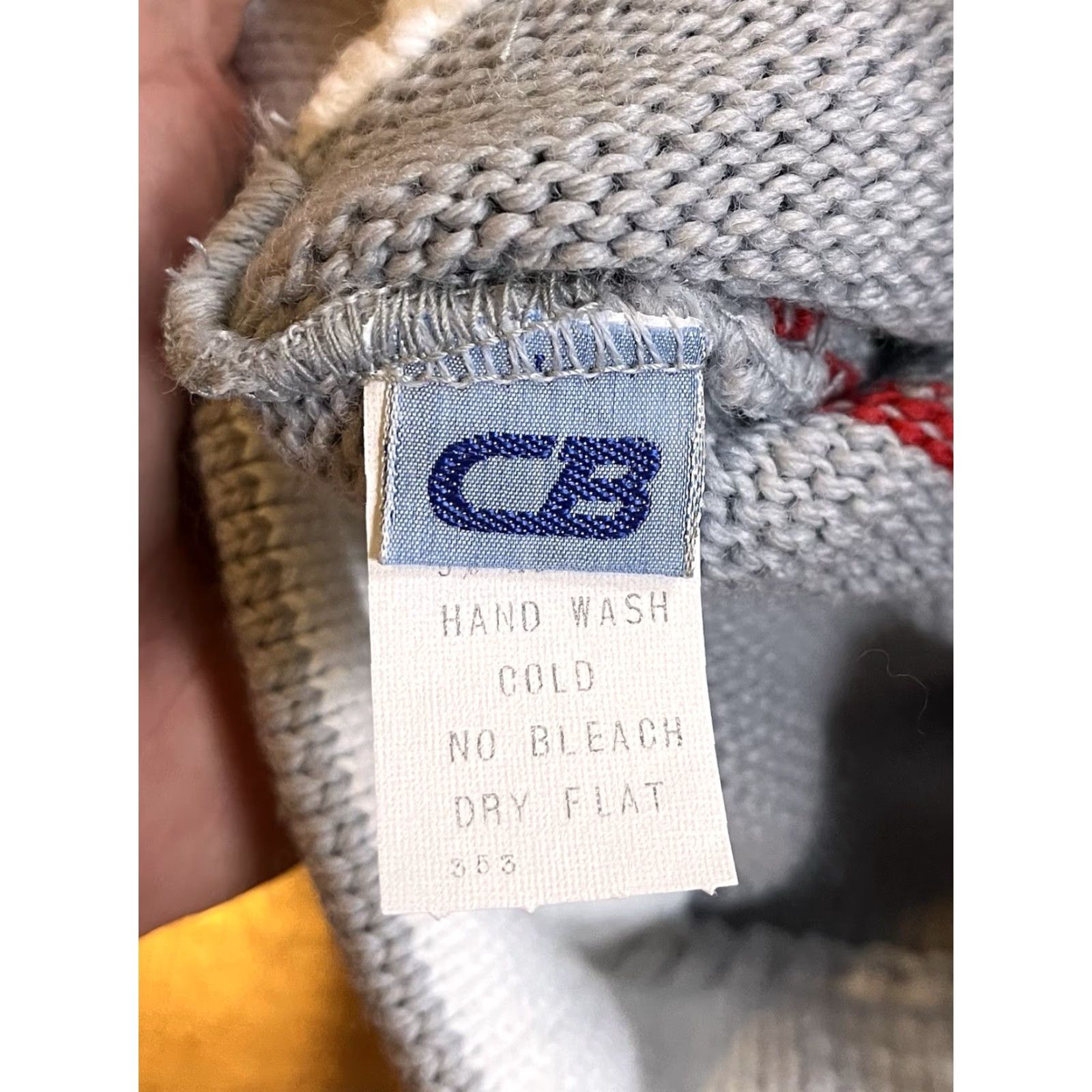 CB Sports VINTAGE CB Sports Beanie Hat One Size Gray 90s Ski Wool Pom Pom Panther Womens/Mens? Size US 35 - 7 Thumbnail