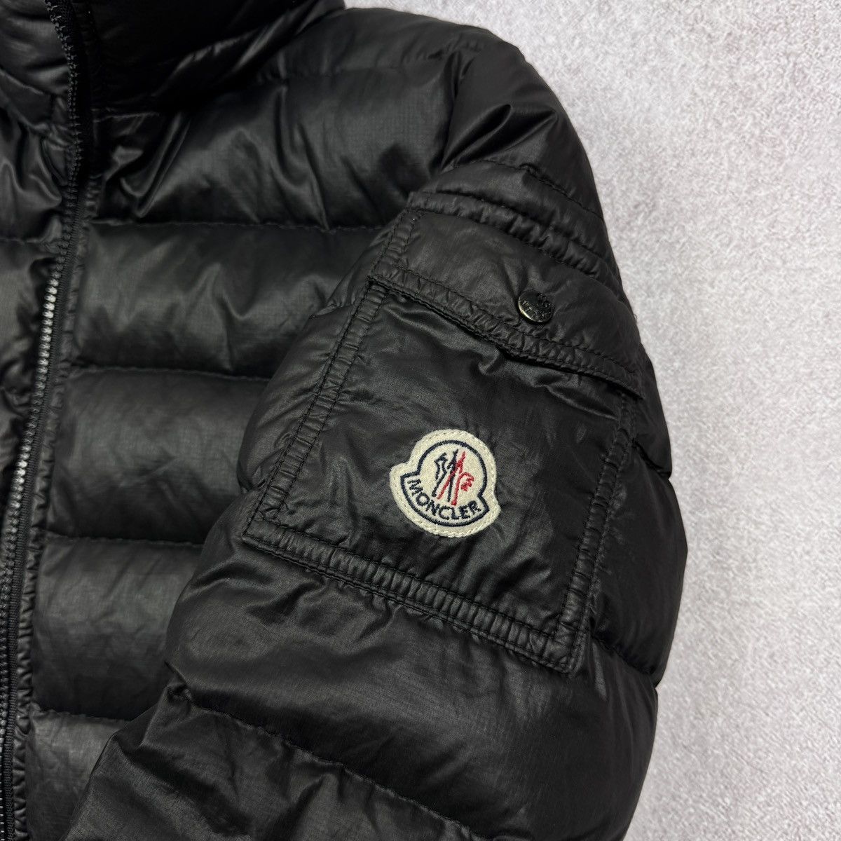 Moncler Women`s Moncler Nylon Puffer Jacket Authentic Size 1 / S-M Size M / US 6-8 / IT 42-44 - 10 Thumbnail