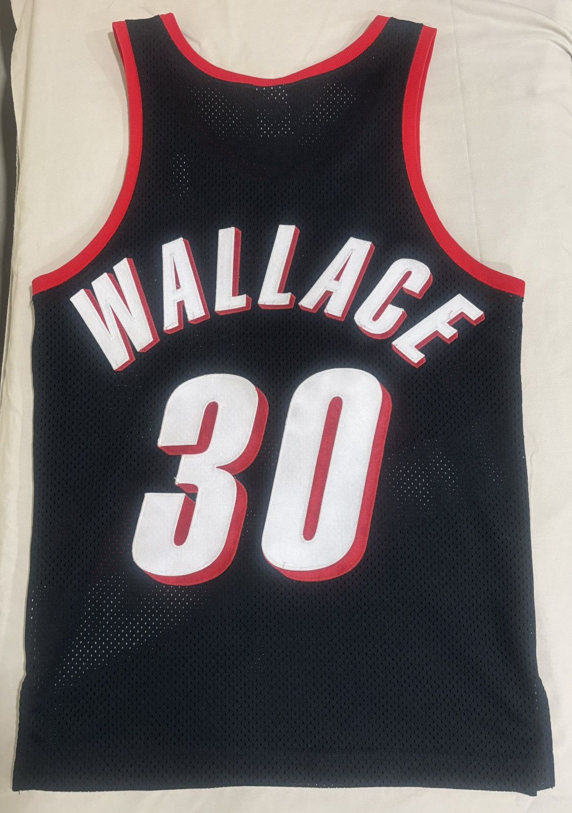 Nike Authentic Nike Rasheed Wallace Portland Trail Blazers Jersey Size US S / EU 44-46 / 1 - 3 Thumbnail