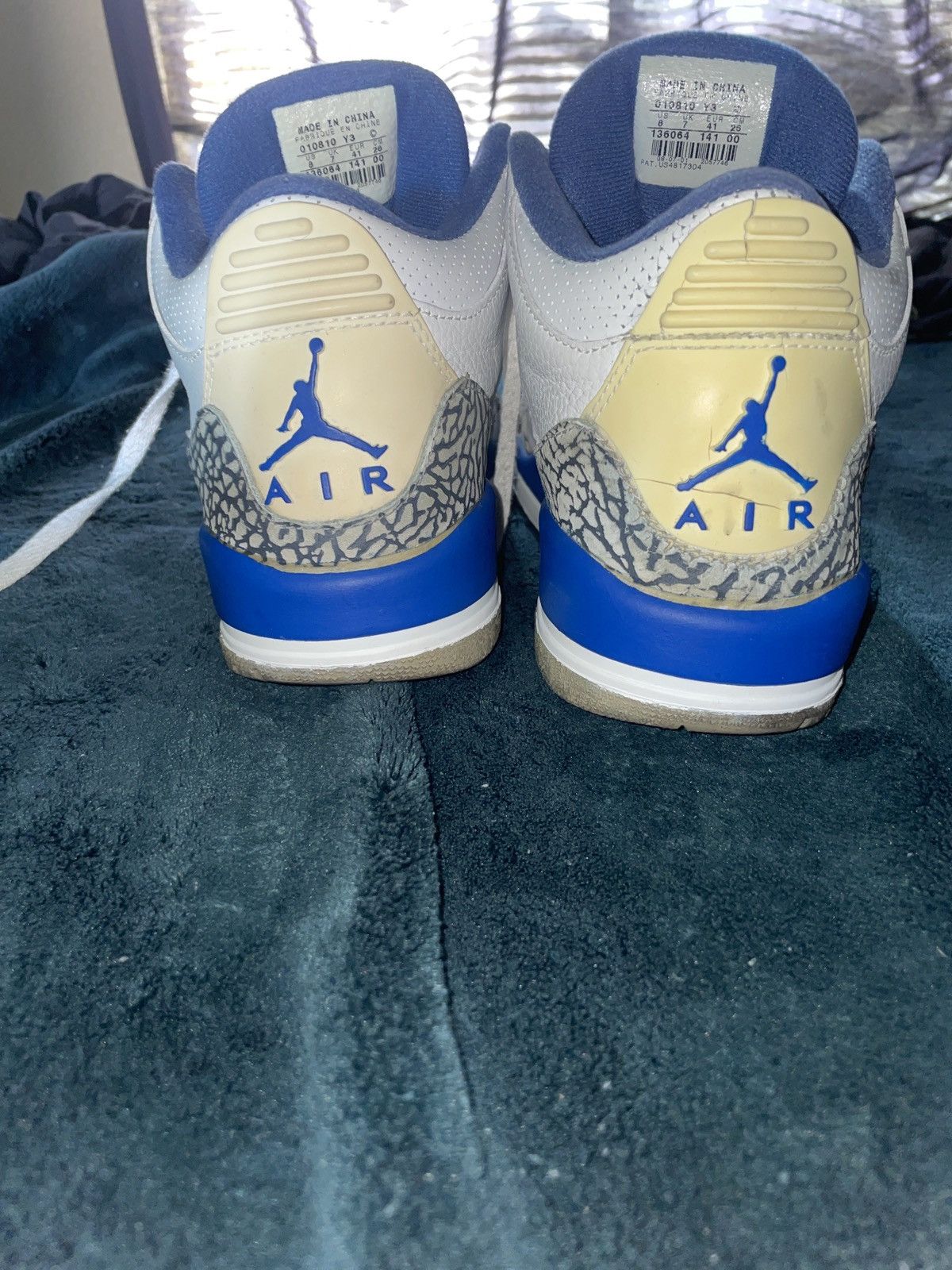 Jordan Brand True Blue 3s Size US 8 / EU 41 - 4 Thumbnail