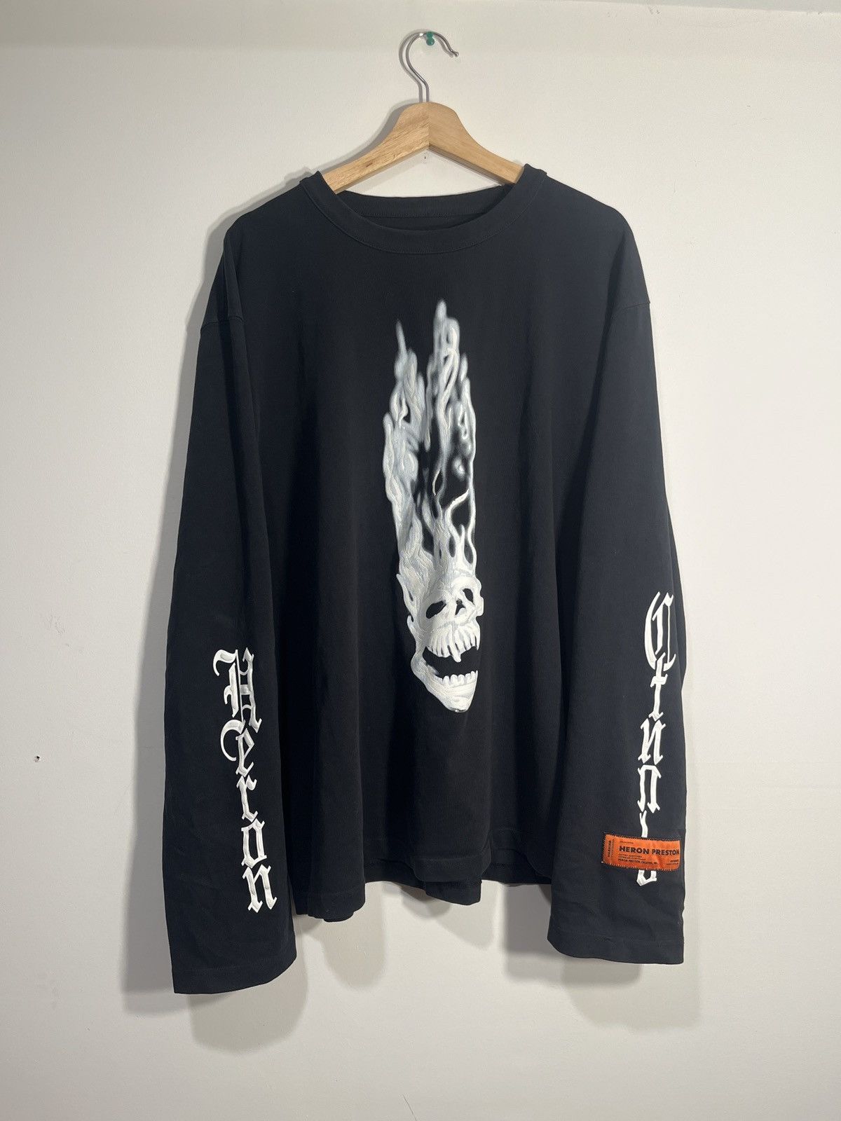 Heron Preston Heron Preston black long sleeve skull and sleeves print Size US XXL / EU 58 / 5 - 1 Thumbnail
