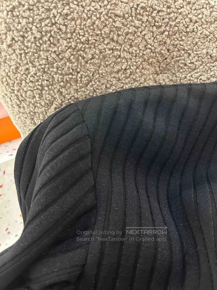 Chanel Chanel Black and white glitter striped round-neck jacket Size XXS / US 00 / IT 34 - 8 Thumbnail