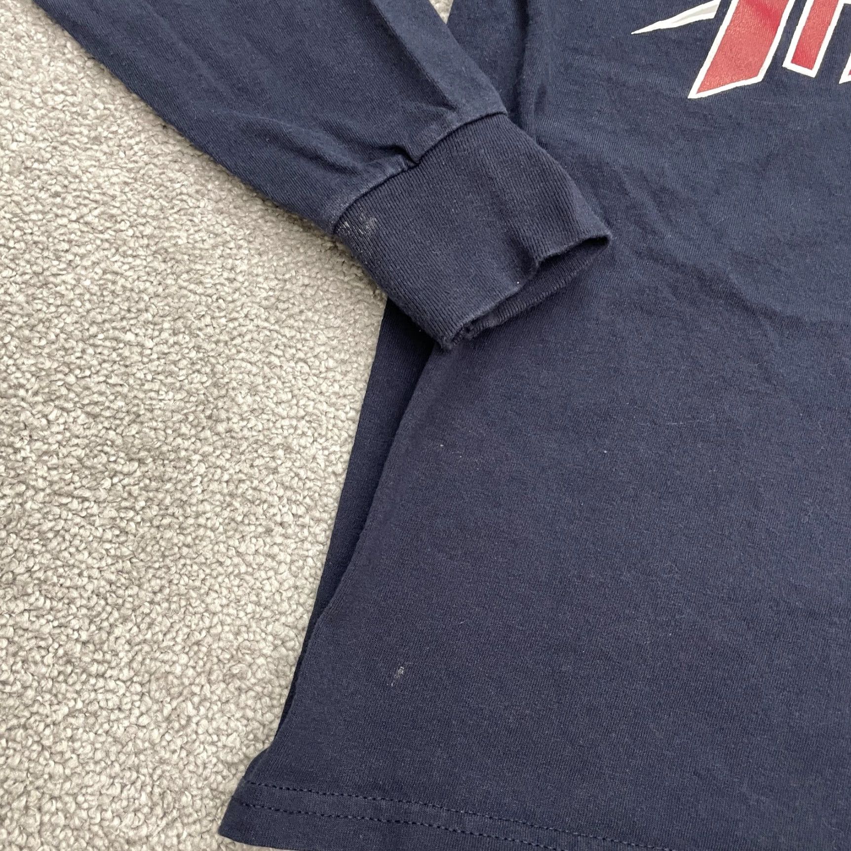 Champion VINTAGE Champion Graphic Basic Long Sleeve Shirt Mens Small Blue Crew Neck CGTC Titans Size US S / EU 44-46 / 1 - 4 Thumbnail