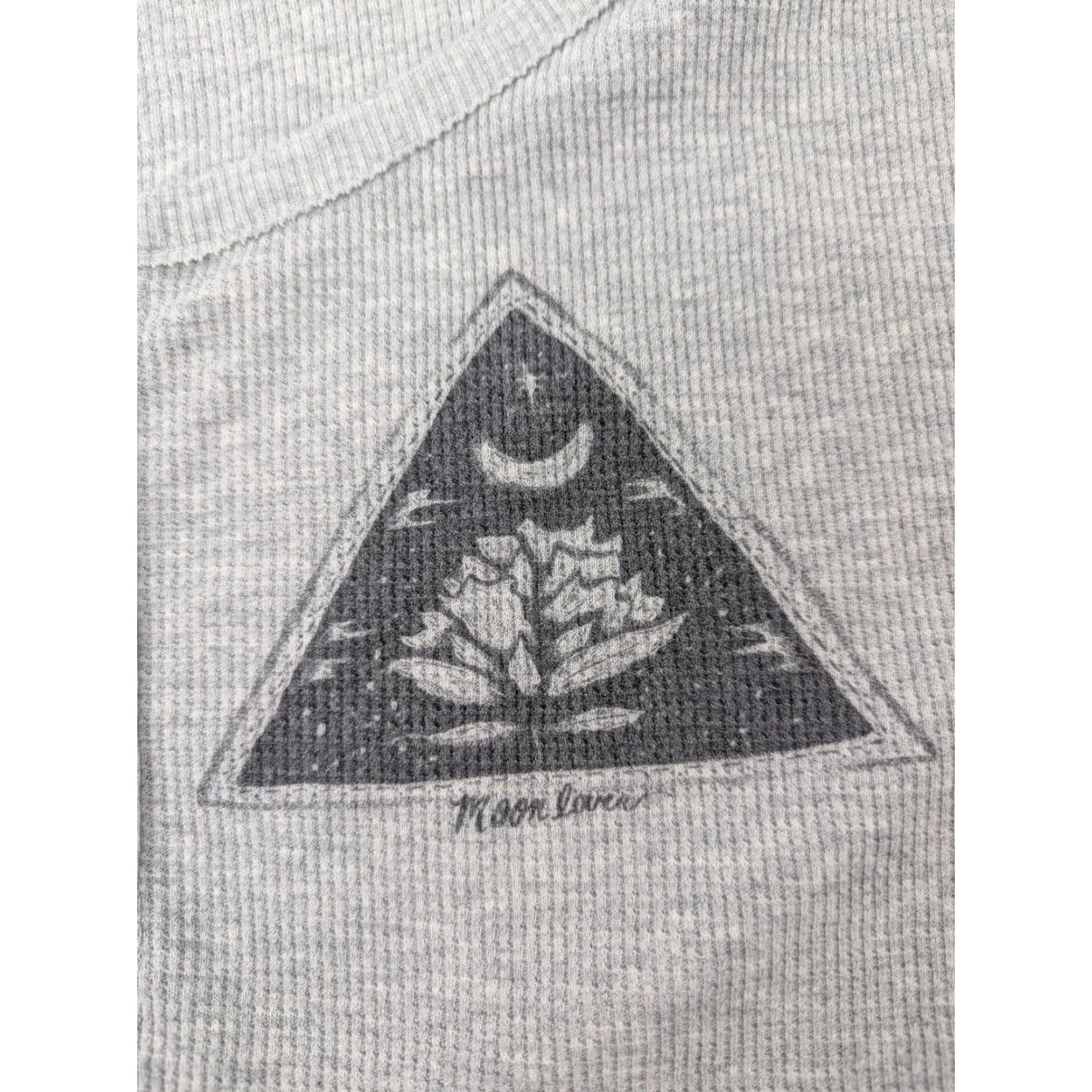 American Eagle Outfitters American Eagle Outfitters Henley Moon Lover Ribbed Gray Size Large Scoop Neck Long Sleeve Shirt Womens Size L / US 10 / IT 46 - 3 Thumbnail