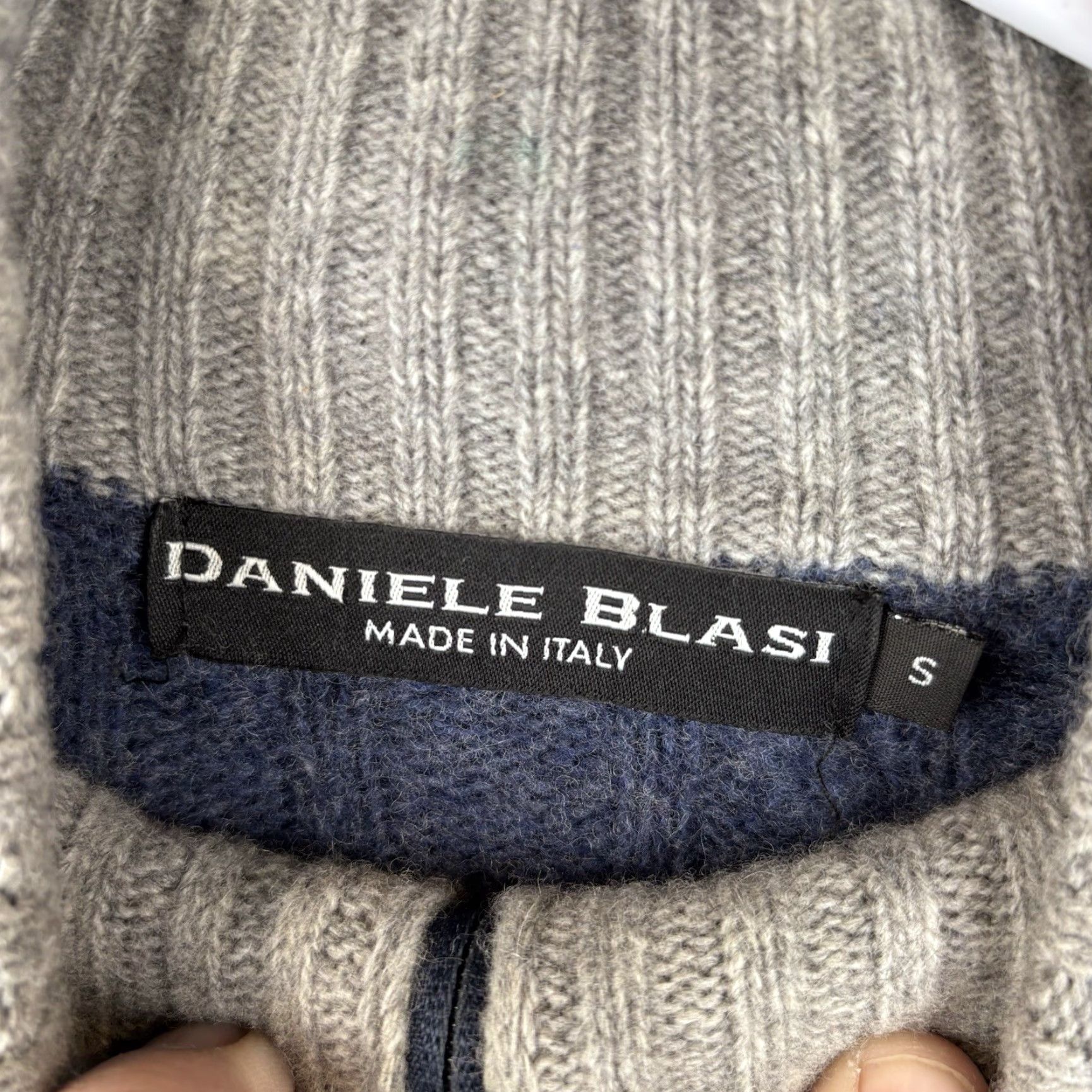 Vintage Daniele Blasi Sweater Mens Small Blue Wool 1/4 Zip Mock Neck Long Sleeve Solid Pullover Casual Winter Spring Italy Size US S / EU 44-46 / 1 - 3 Thumbnail