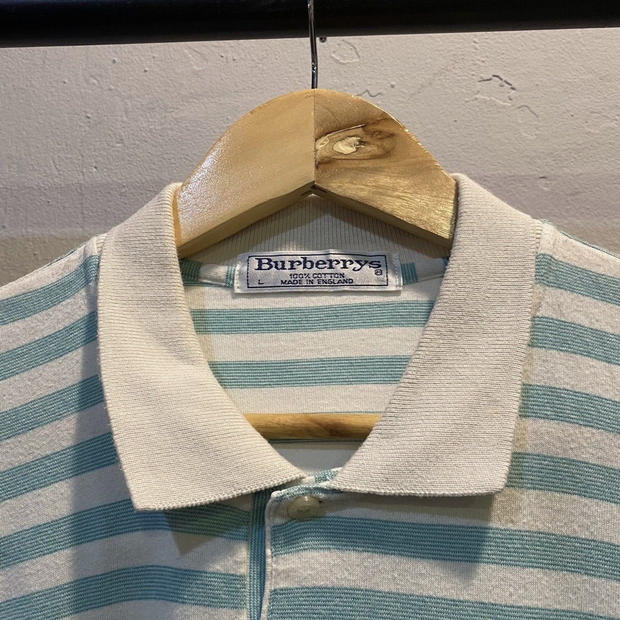 Burberry Vintage Burberrys Logo On Pocket Stripe Polo T Shirt Size US L / EU 52-54 / 3 - 5 Thumbnail