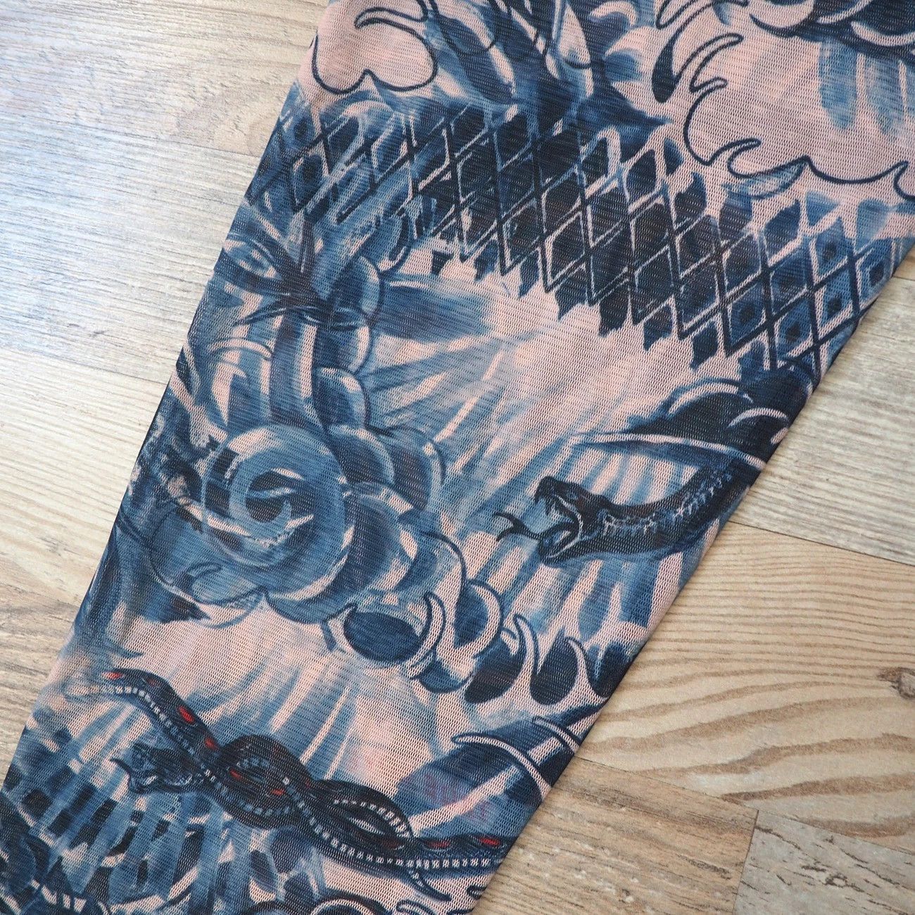 Jean Paul Gaultier Jean Paul Gaultier x Lindex mesh tattoo y2k leggings grunge Size 27" / US 4 / IT 40 - 4 Thumbnail