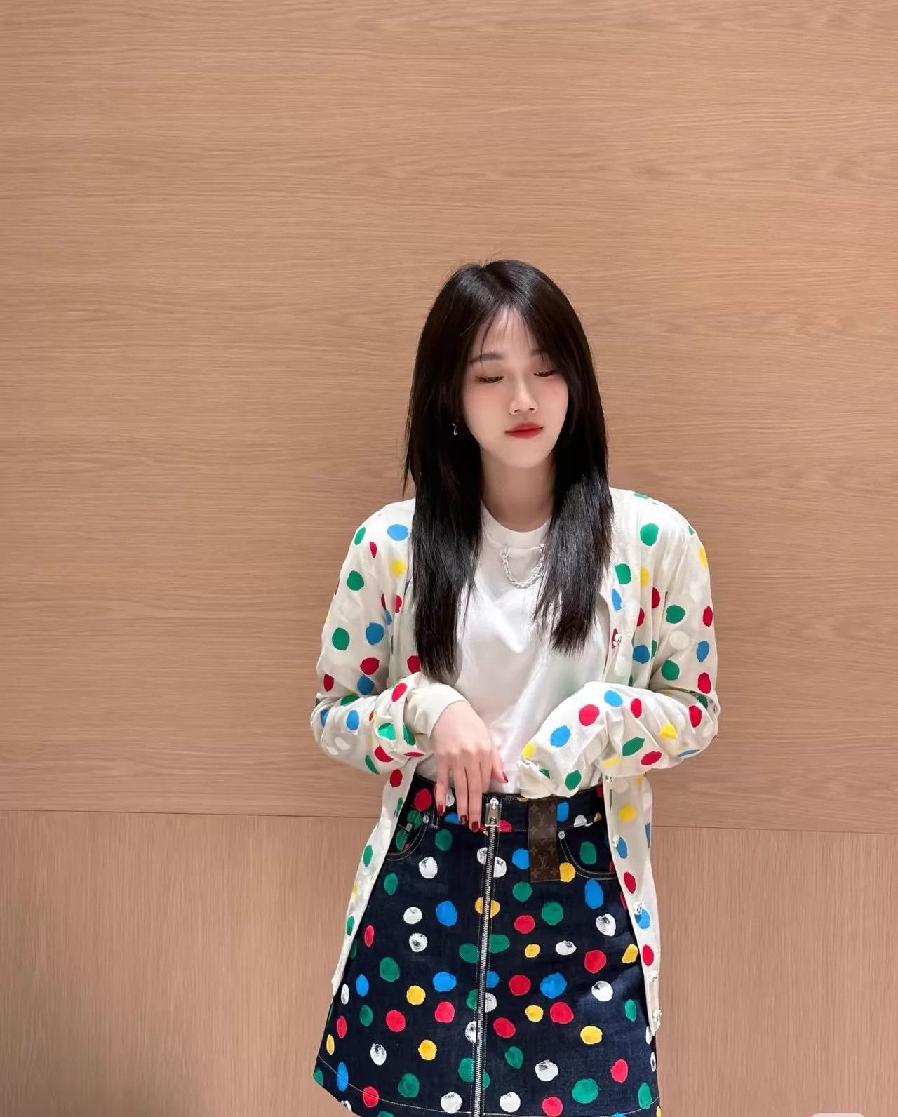 Louis Vuitton Louis Vuitton x Yayoi K Polka-dot Denim Mini Skirt 38 Size 27" / US 4 / IT 40 - 8 Thumbnail
