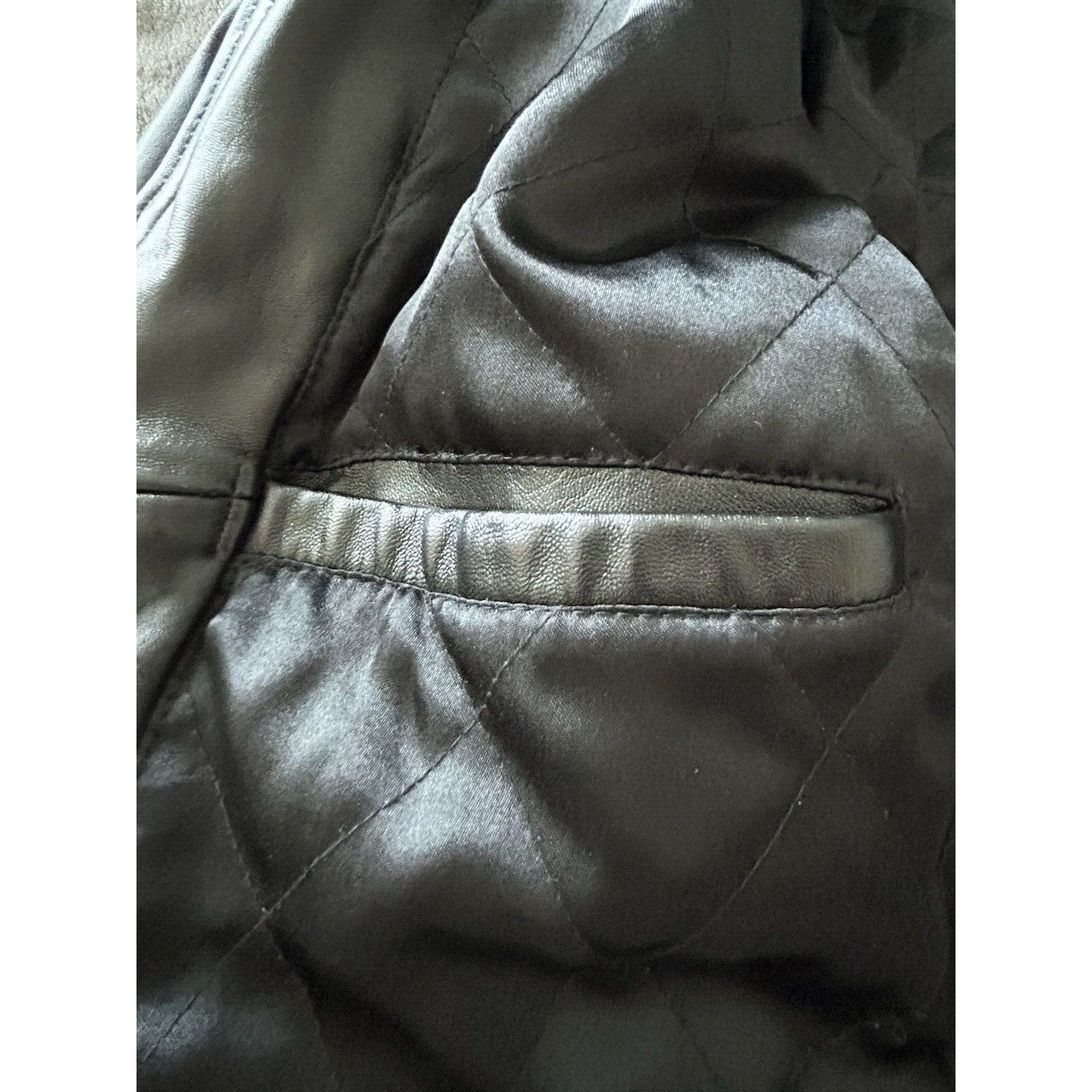 Express Express SIZE 54 Men's black genuine leather winter coat clas Size US L / EU 52-54 / 3 - 6 Thumbnail