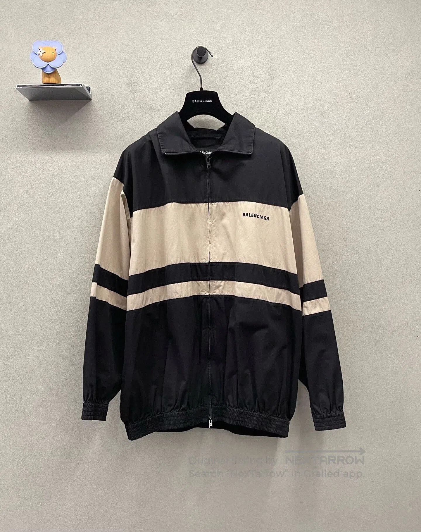 Balenciaga Balenciaga Color. Size US S / EU 44-46 / 1 - 1 Thumbnail