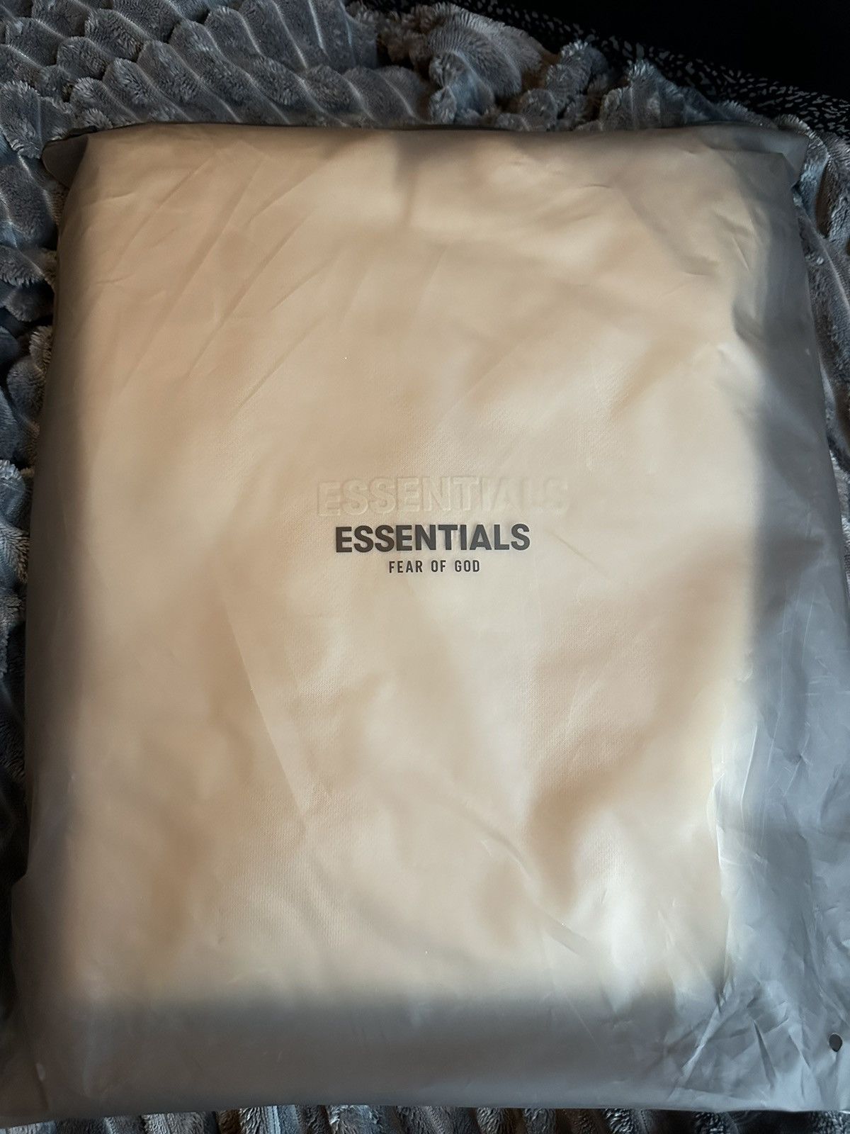Essentials × Fear of God Essentials Relaxed Fit Hoodie - Eggshell Size US M / EU 48-50 / 2 - 1 Thumbnail