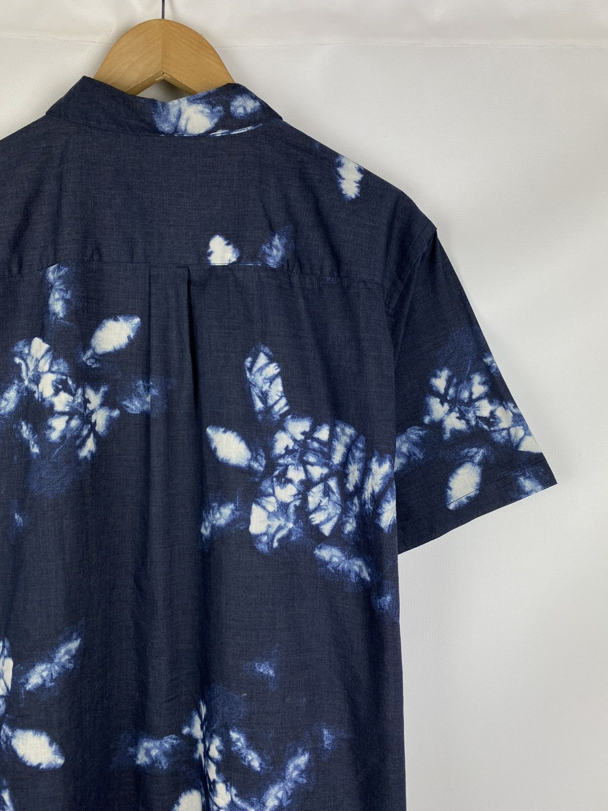 Patagonia Patagonia overprinted Hawaiian short sleeve button up shirt Size US XL / EU 56 / 4 - 20 Thumbnail
