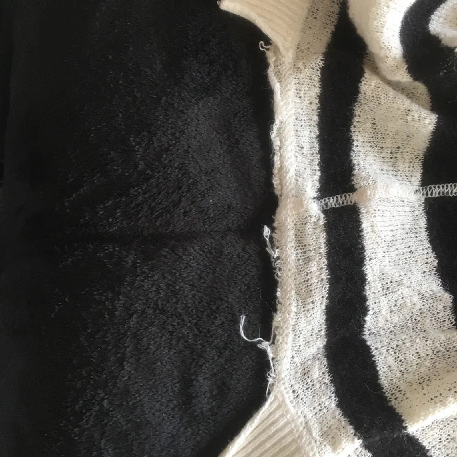 Free People We The Free black/white sweater, lace inserts, size med Size M / US 6-8 / IT 42-44 - 7 Thumbnail