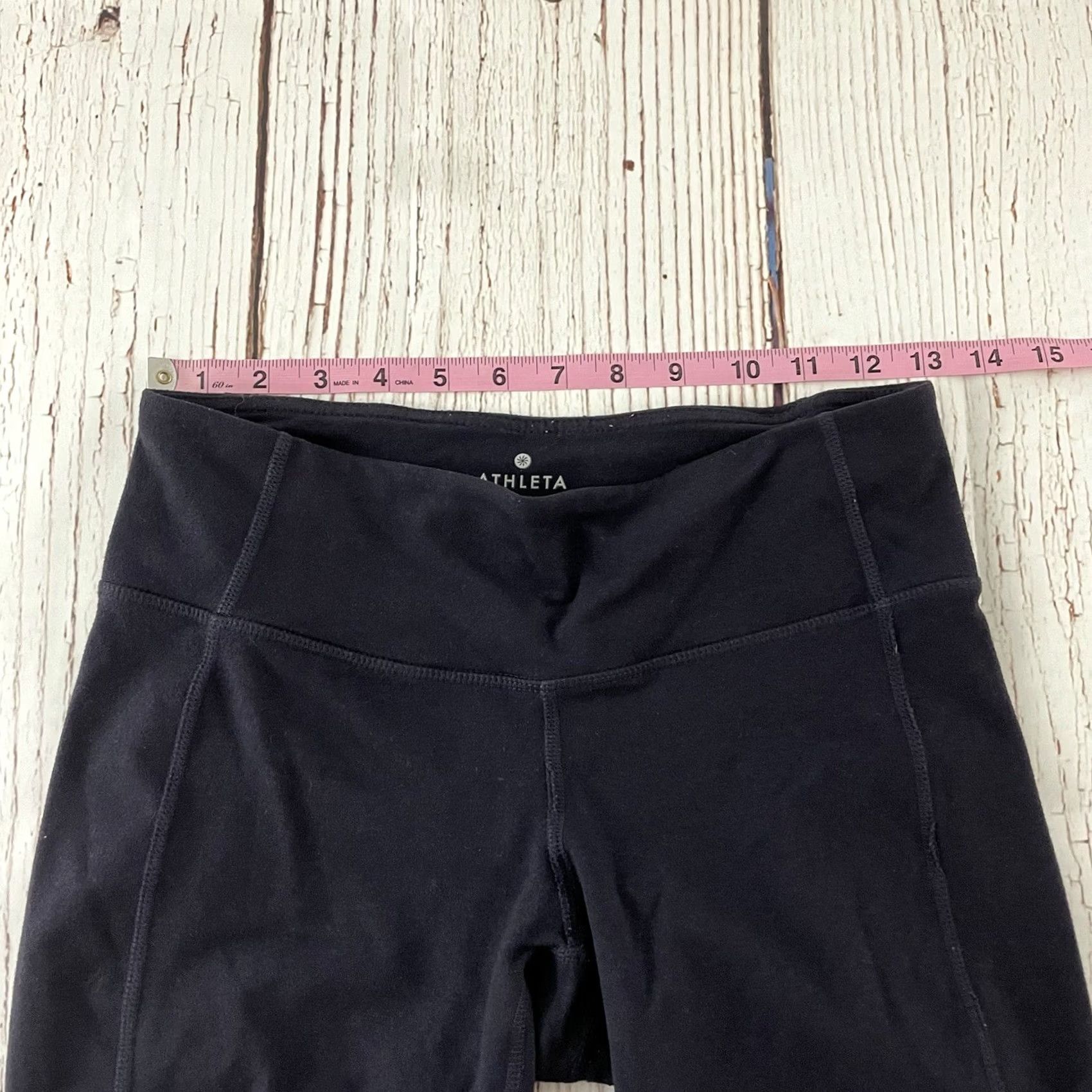 Athleta Athleta Cropped Athletic Yoga Leggings Women's S Tall Purple Pants Activewear Yoga Cropped Tall Purple Womens Size 28" / US 6 / IT 42 - 4 Thumbnail