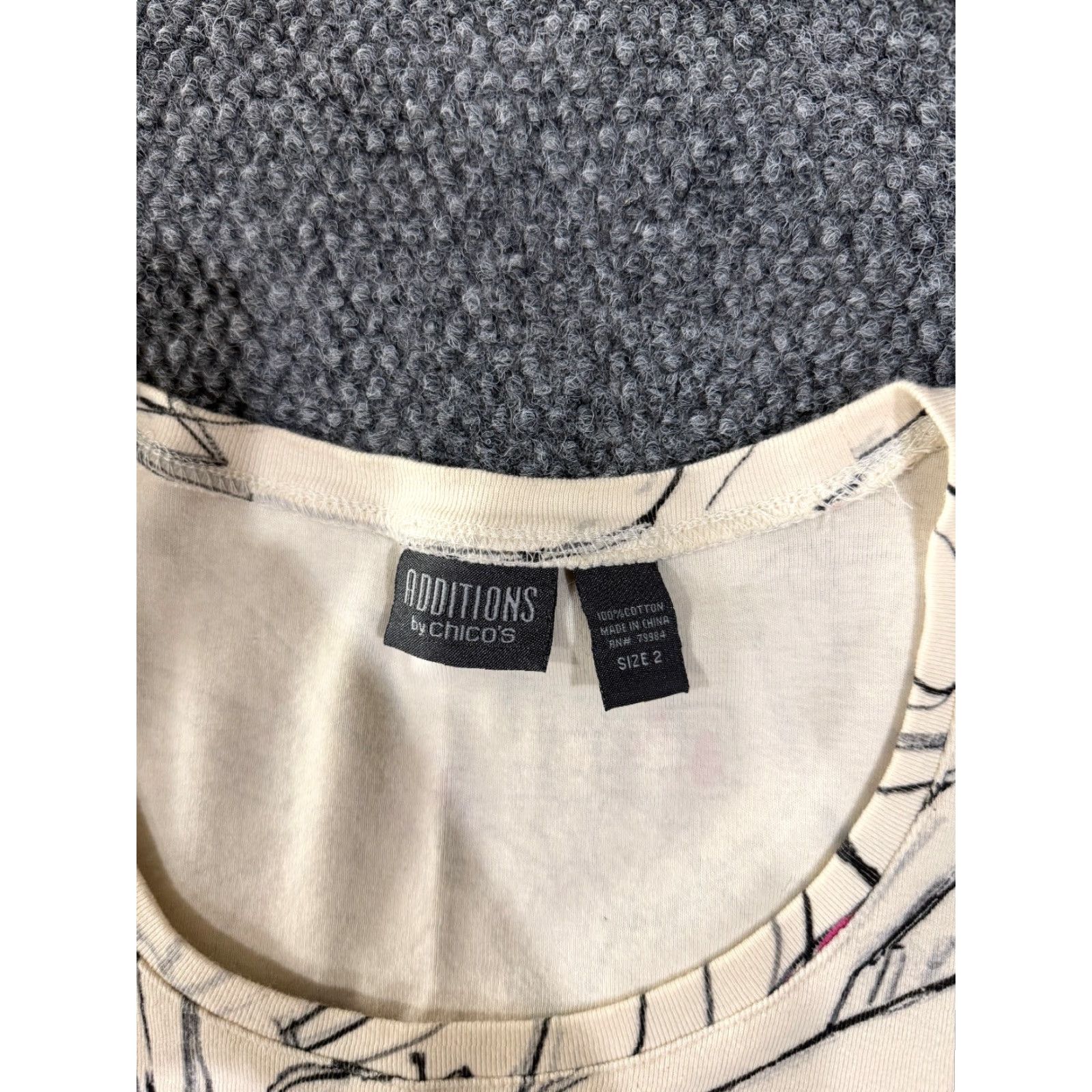 Vintage Chicos Shirt Womens L Beige Round Neck Long Sleeve Knit Stretch Solid Classic Print Size L / US 10 / IT 46 - 3 Thumbnail