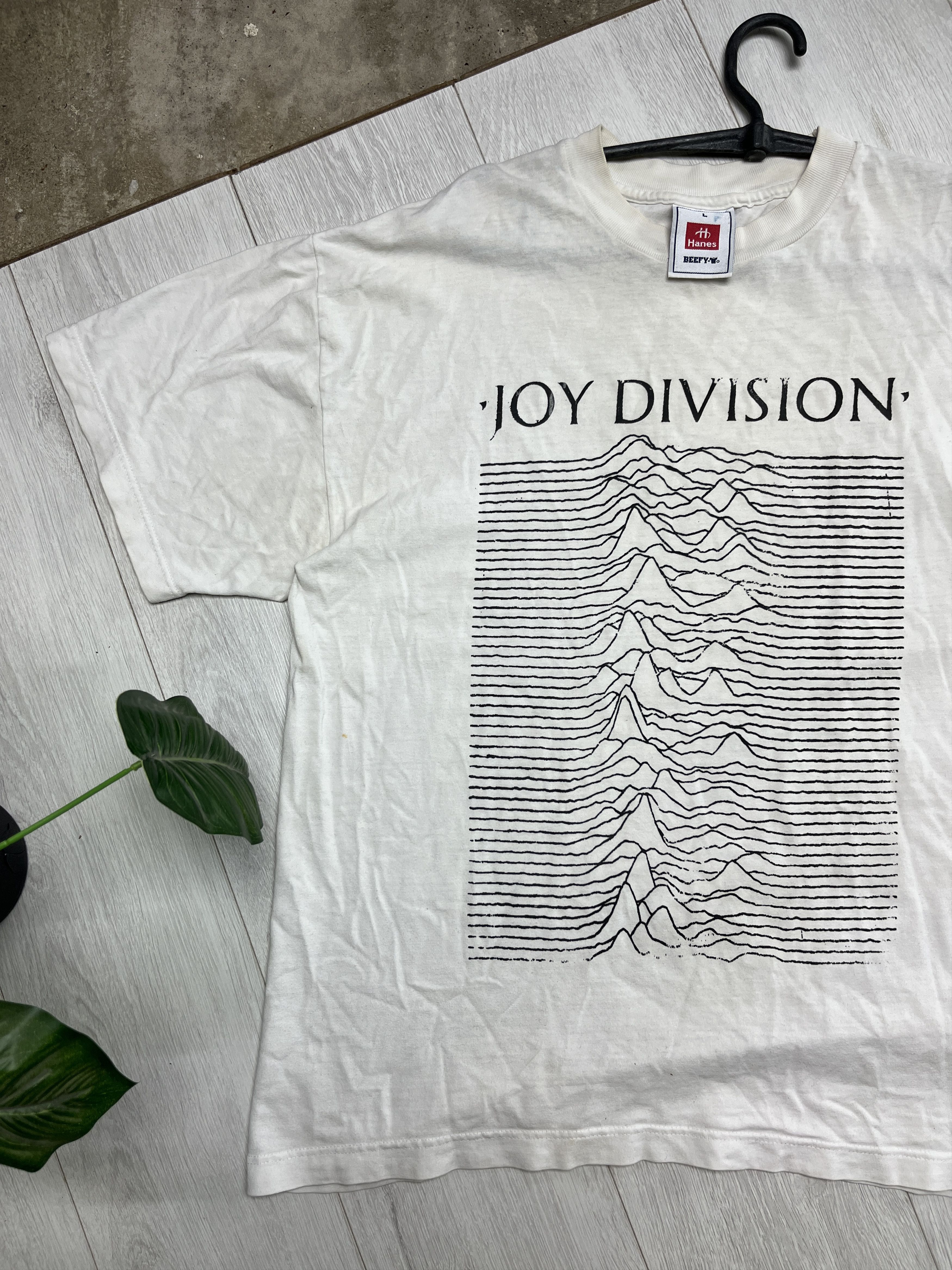Other 2000s JOY DIVISION "UNKNOWN PLEASURES" GRAPHIC TEE - 831 Size US L / EU 52-54 / 3 - 2 Thumbnail