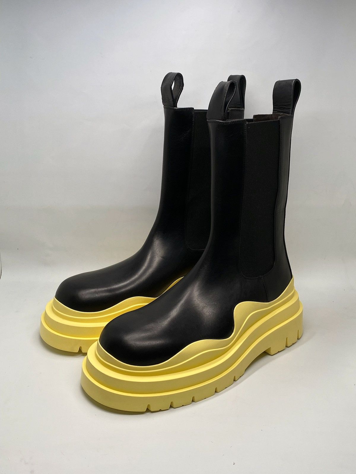 Bottega Veneta Bottega Veneta Contrast-Sole Leather Men’s Boots size 43 Size US 10 / EU 43 - 4 Thumbnail