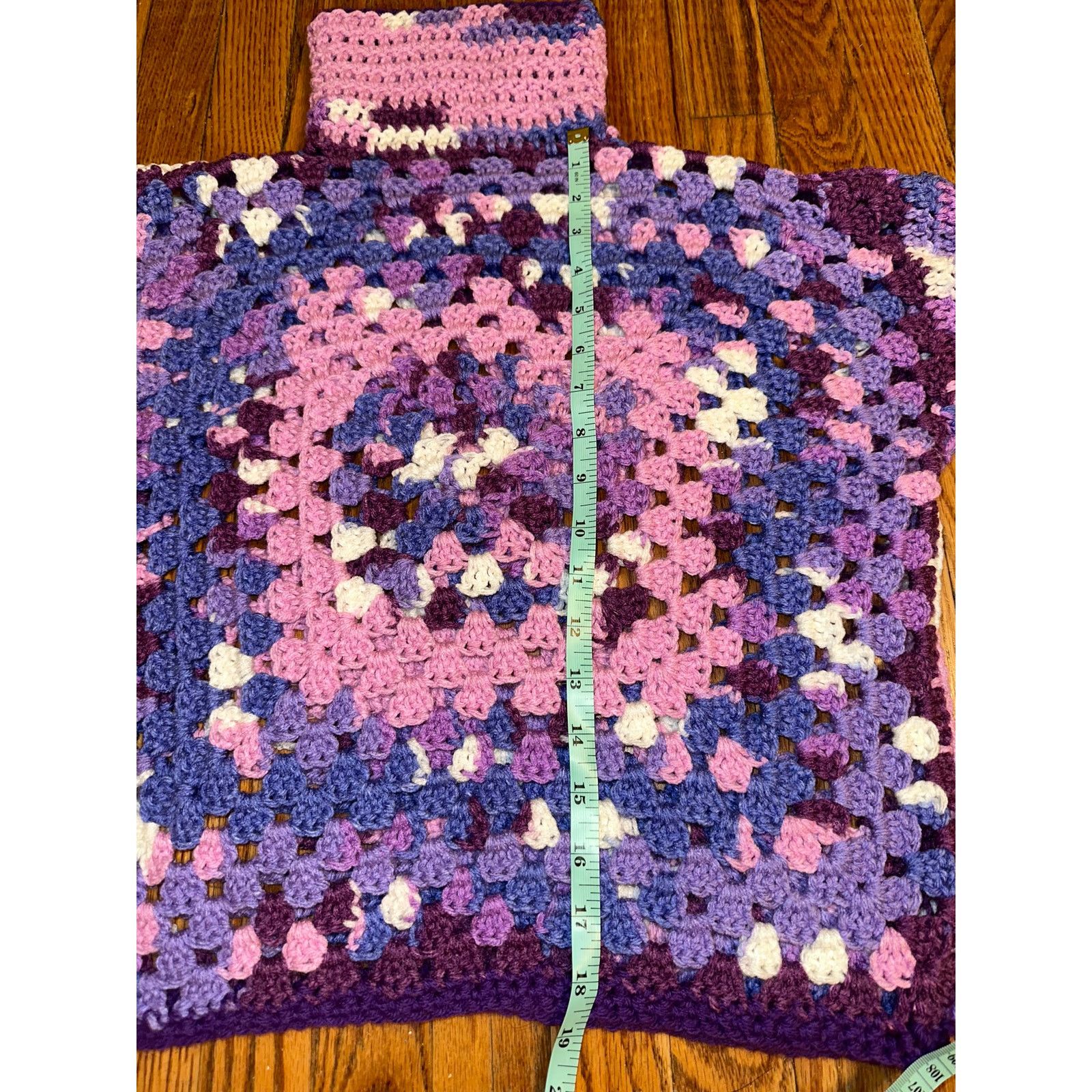 Vintage VINTAGE HAND CROCHET GRANNY SQUARE BOHO TURTLENECK SWEATER S Size S / US 4 / IT 40 - 5 Thumbnail
