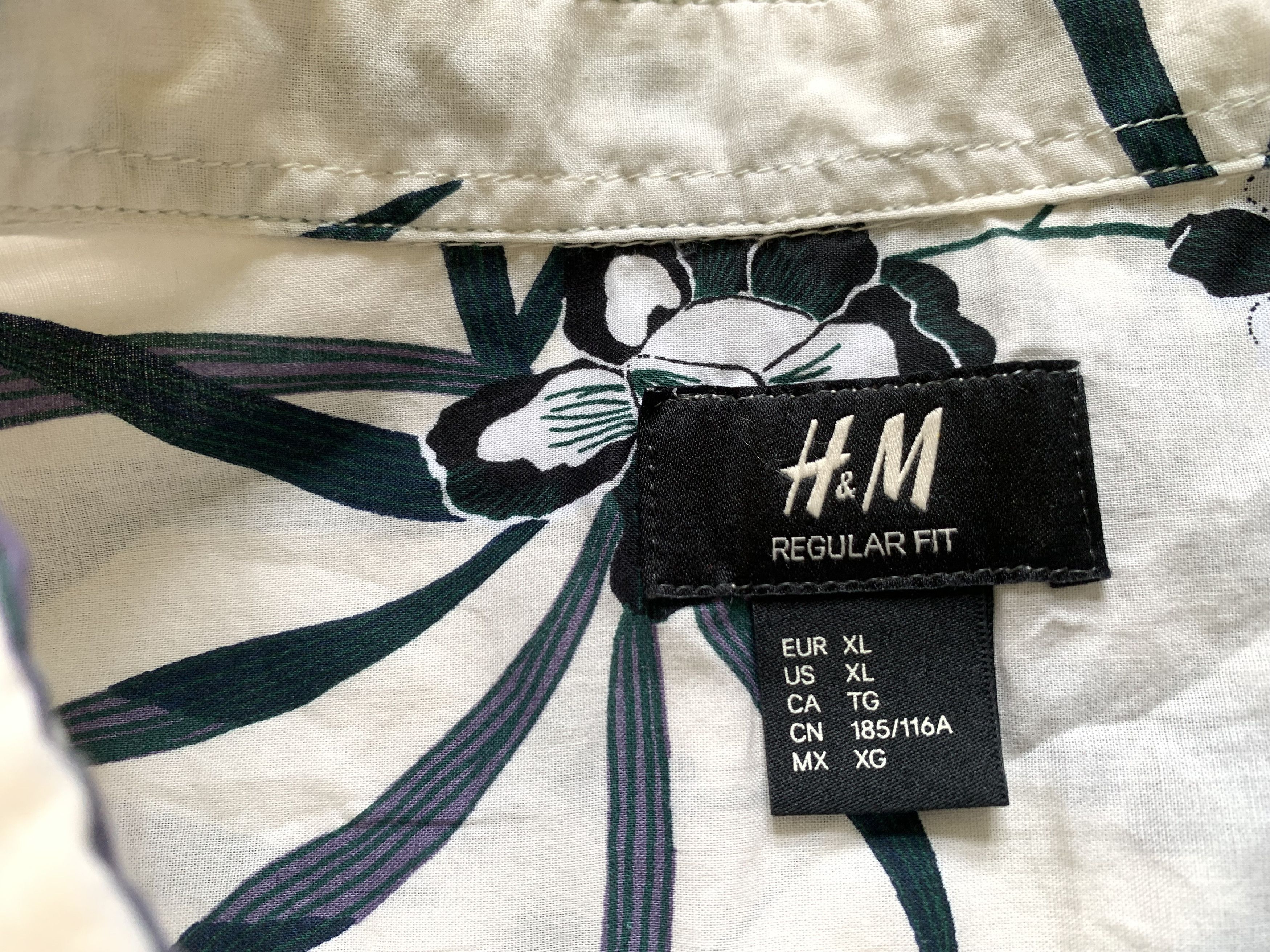 H&M H&M Mens Hawaiian Leaf Printed Button Shirt Size US XL / EU 56 / 4 - 5 Thumbnail