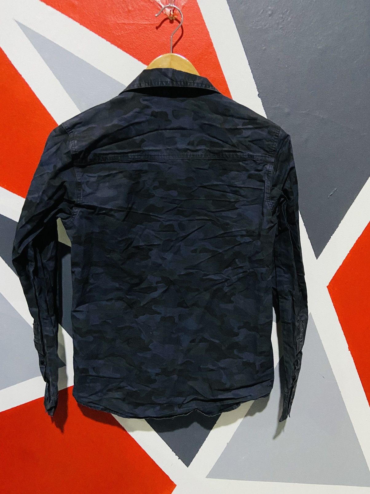 Japanese Brand Camo Button Up Shirt Size US S / EU 44-46 / 1 - 2 Thumbnail