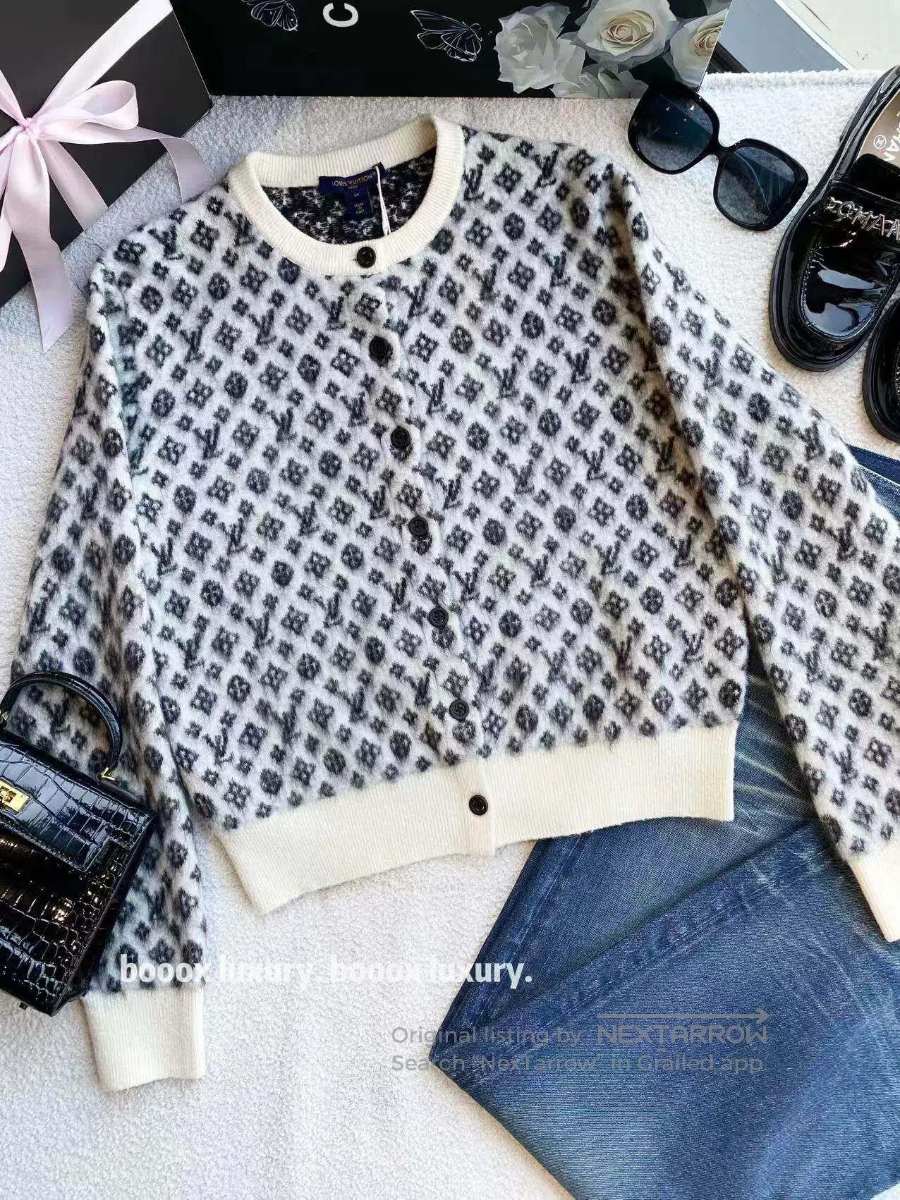 Louis Vuitton Louis Vuitton Black and white presbyopia cardigan with flo Size M / US 6-8 / IT 42-44 - 1 Thumbnail