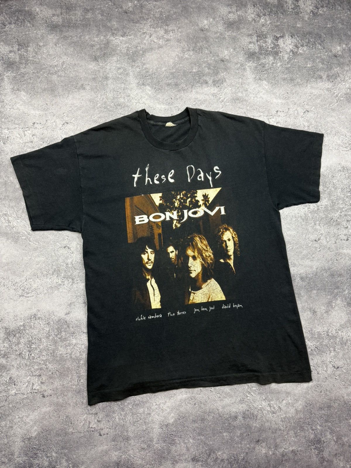 Vintage 90s Bon Jovi These Days Tour T-Shirt Single Stitch
