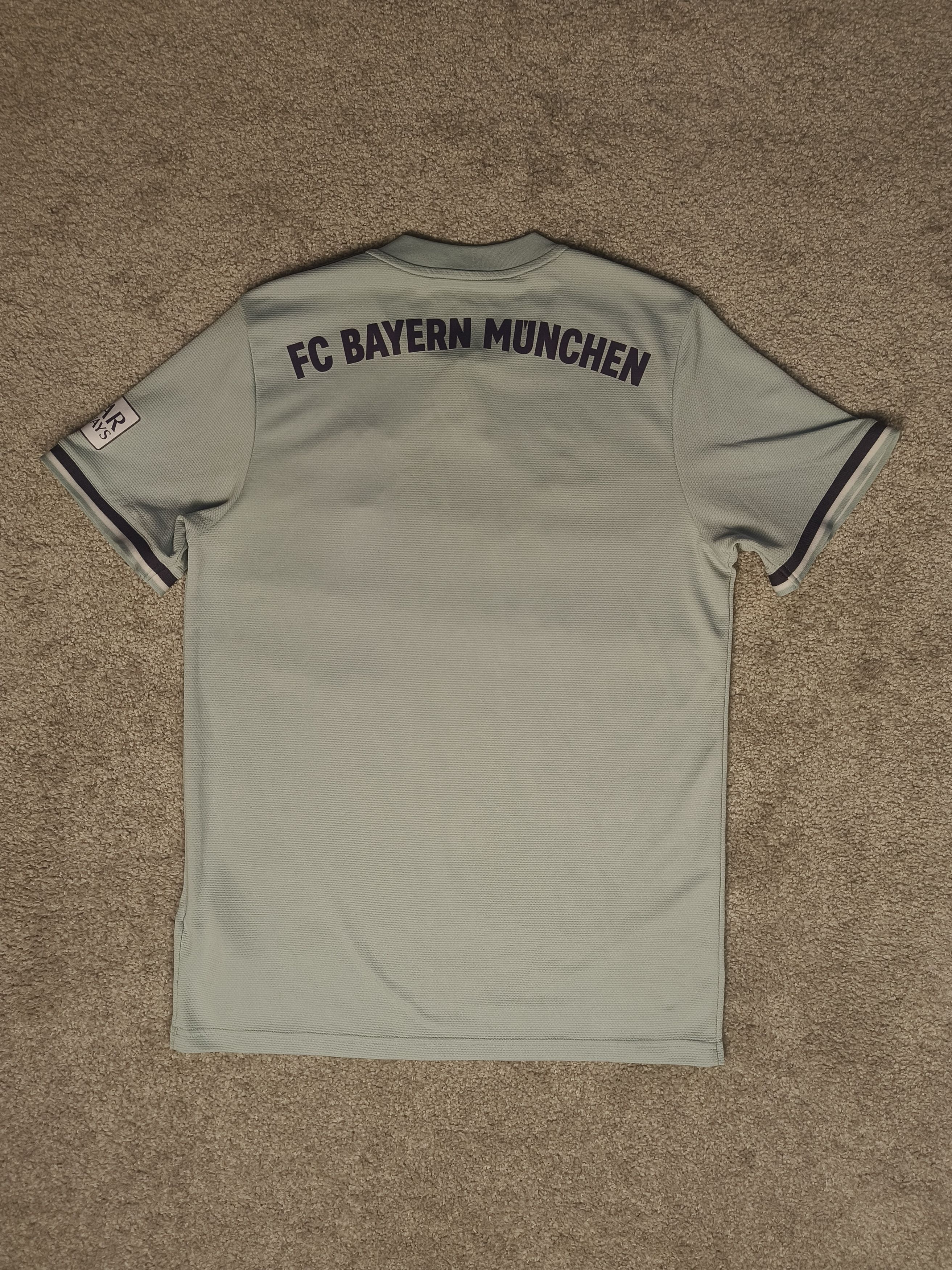 Adidas adidas FC Bayern Munich Away 18/19 T-Shirt Jersey Size US M / EU 48-50 / 2 - 2 Thumbnail