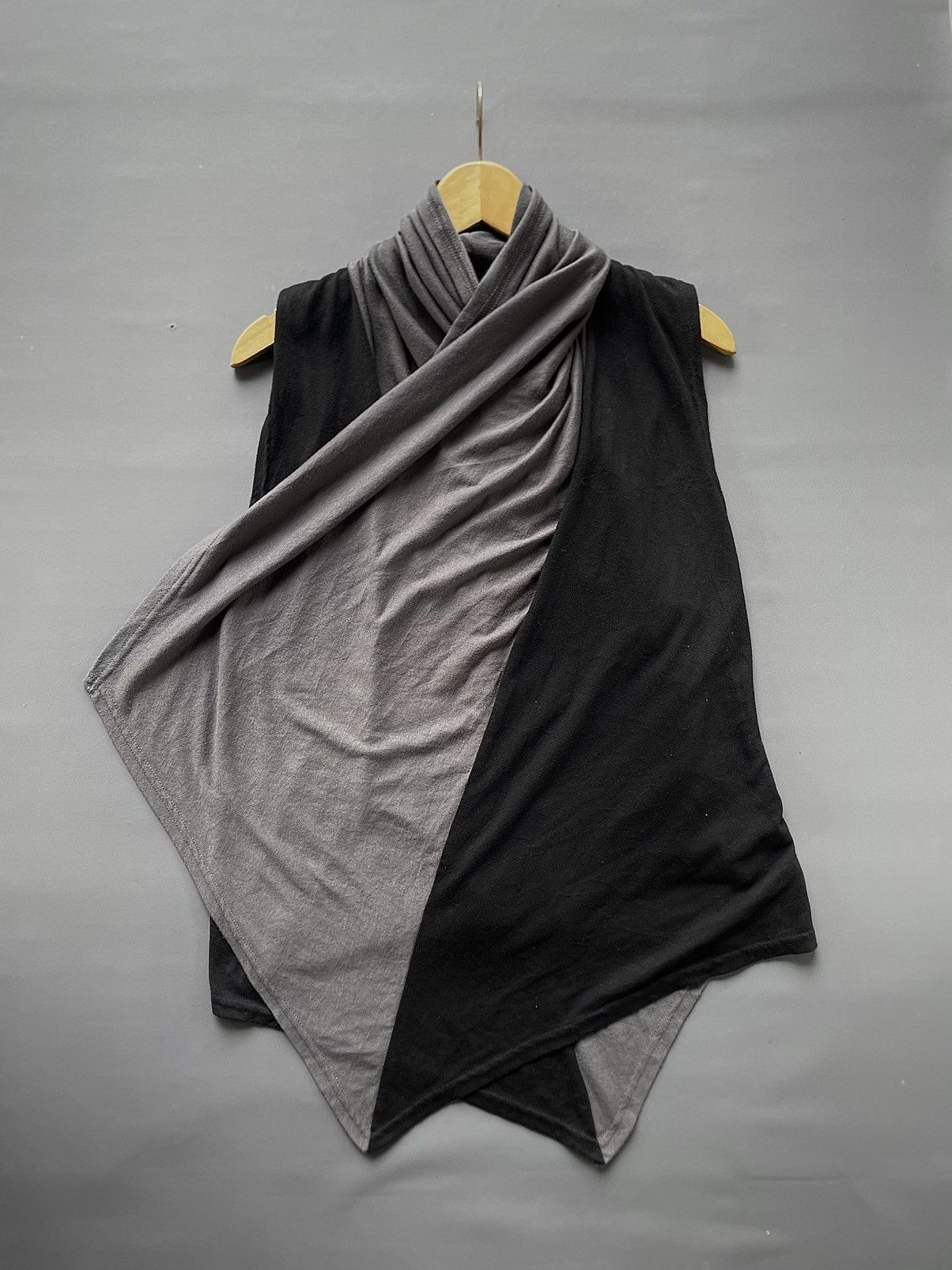 If Six Was Nine Japanese Goth Vkei 14th Addiction Kmrii Cloaks Vest Knit Lgb Size US S / EU 44-46 / 1 - 1 Thumbnail