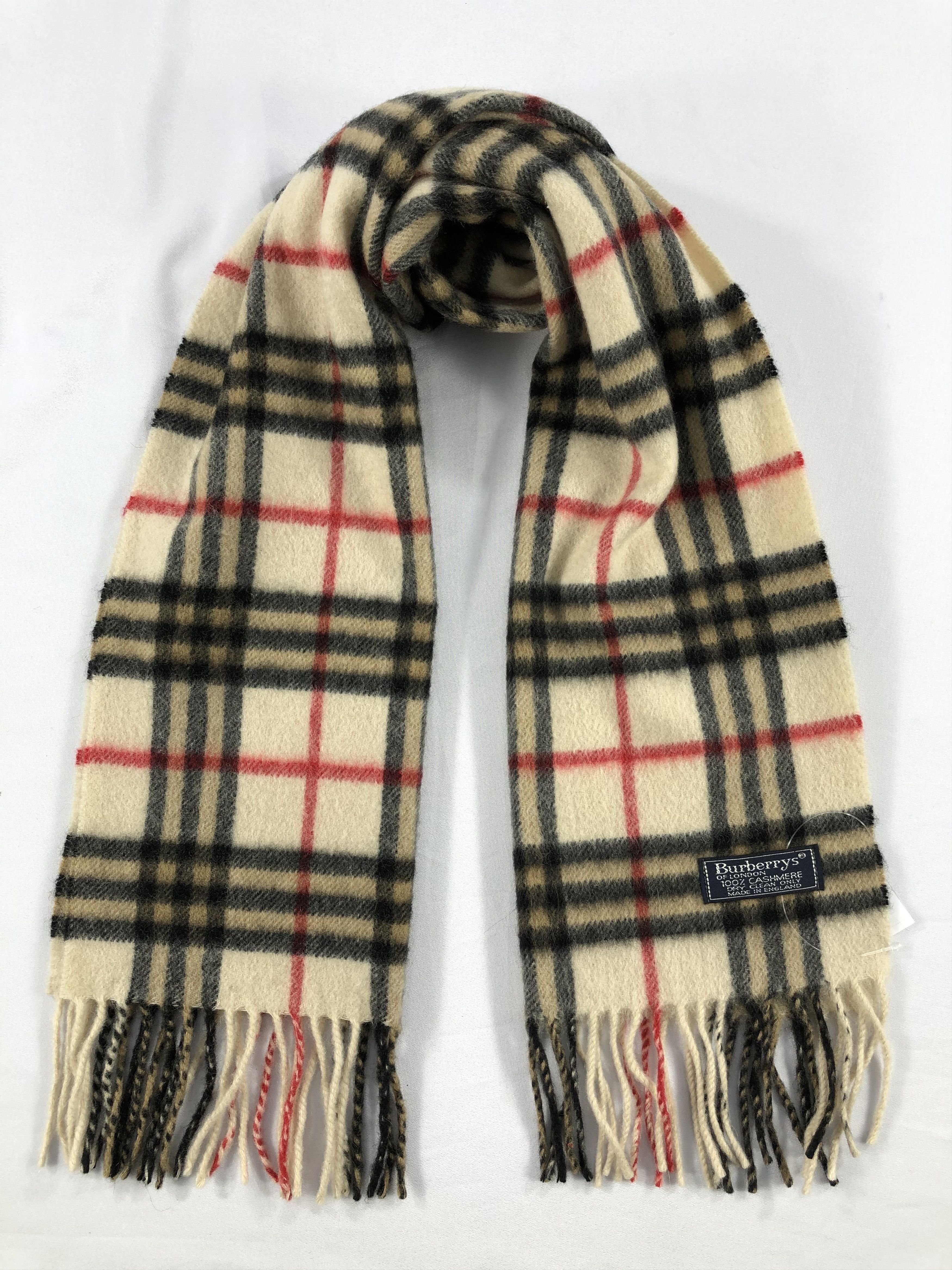 Burberry Vintage Burberry Scarf/Muffler/Neckwear MF1659 Size ONE SIZE - 1 Thumbnail