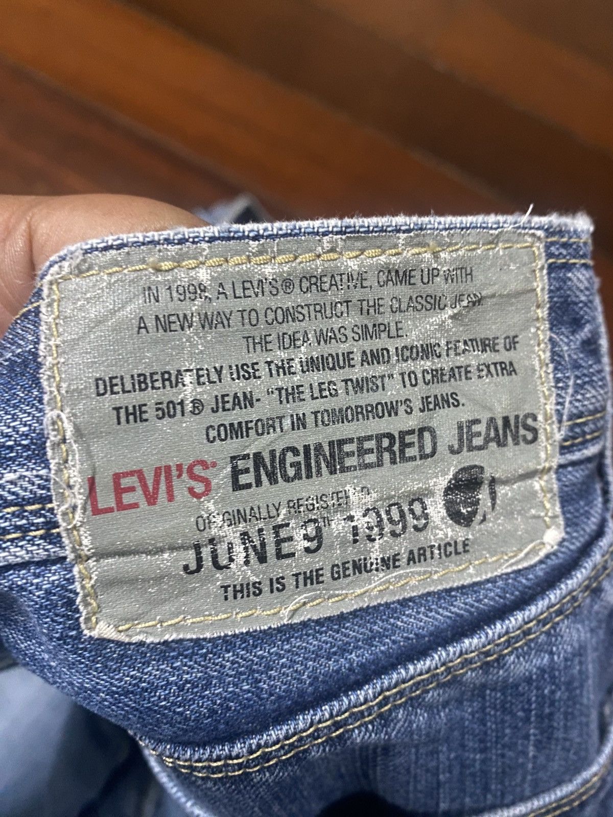 Levi's Vintage Clothing Levis Engineered 1999 mud wash flare Faded Baggy Jeans Size US 35 - 14 Thumbnail