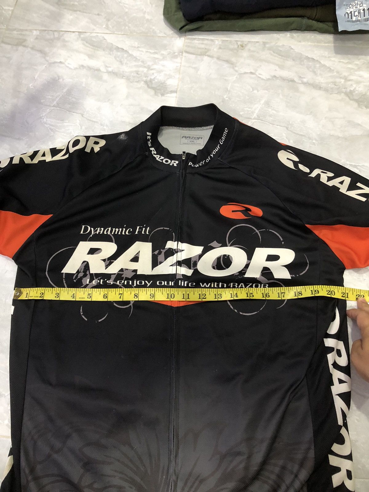 Japanese Brand Razor cycling jersey with 3 rear pocket Size US XL / EU 56 / 4 - 17 Thumbnail
