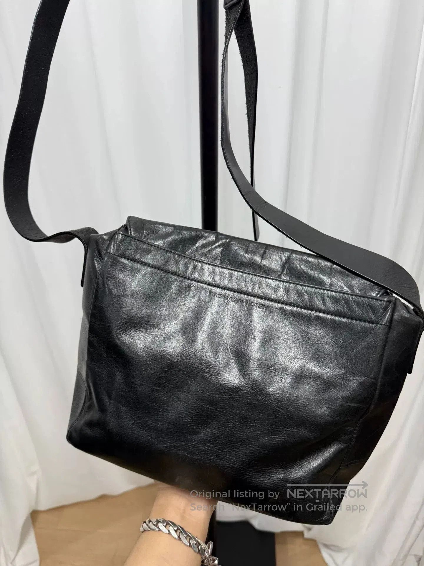 Dries Van Noten Dries Van Noten Waxed Leather Messenger Bag. Size ONE SIZE - 6 Thumbnail