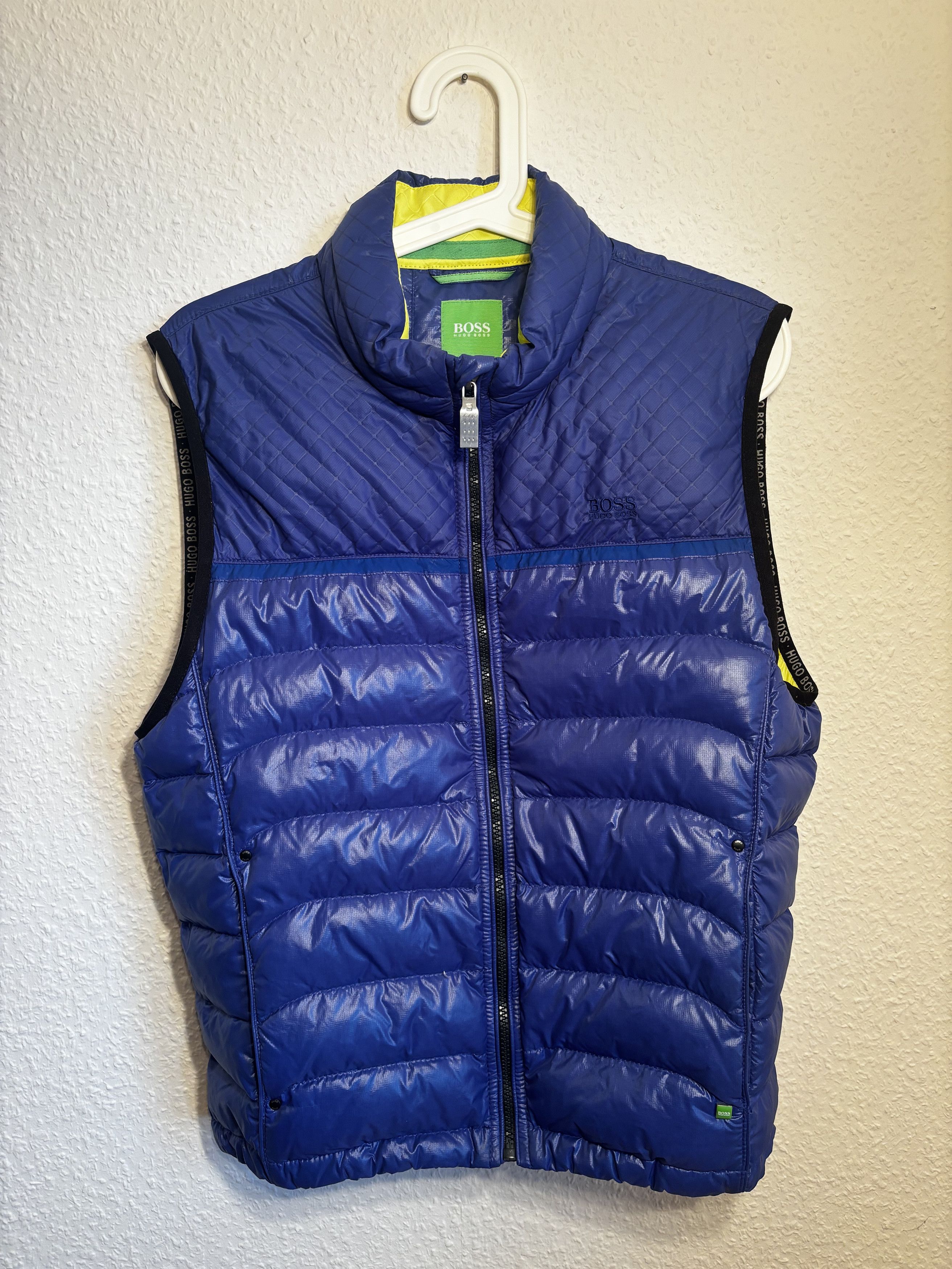 Hugo Boss Hugo Boss Vest Size US S / EU 44-46 / 1 - 1 Thumbnail