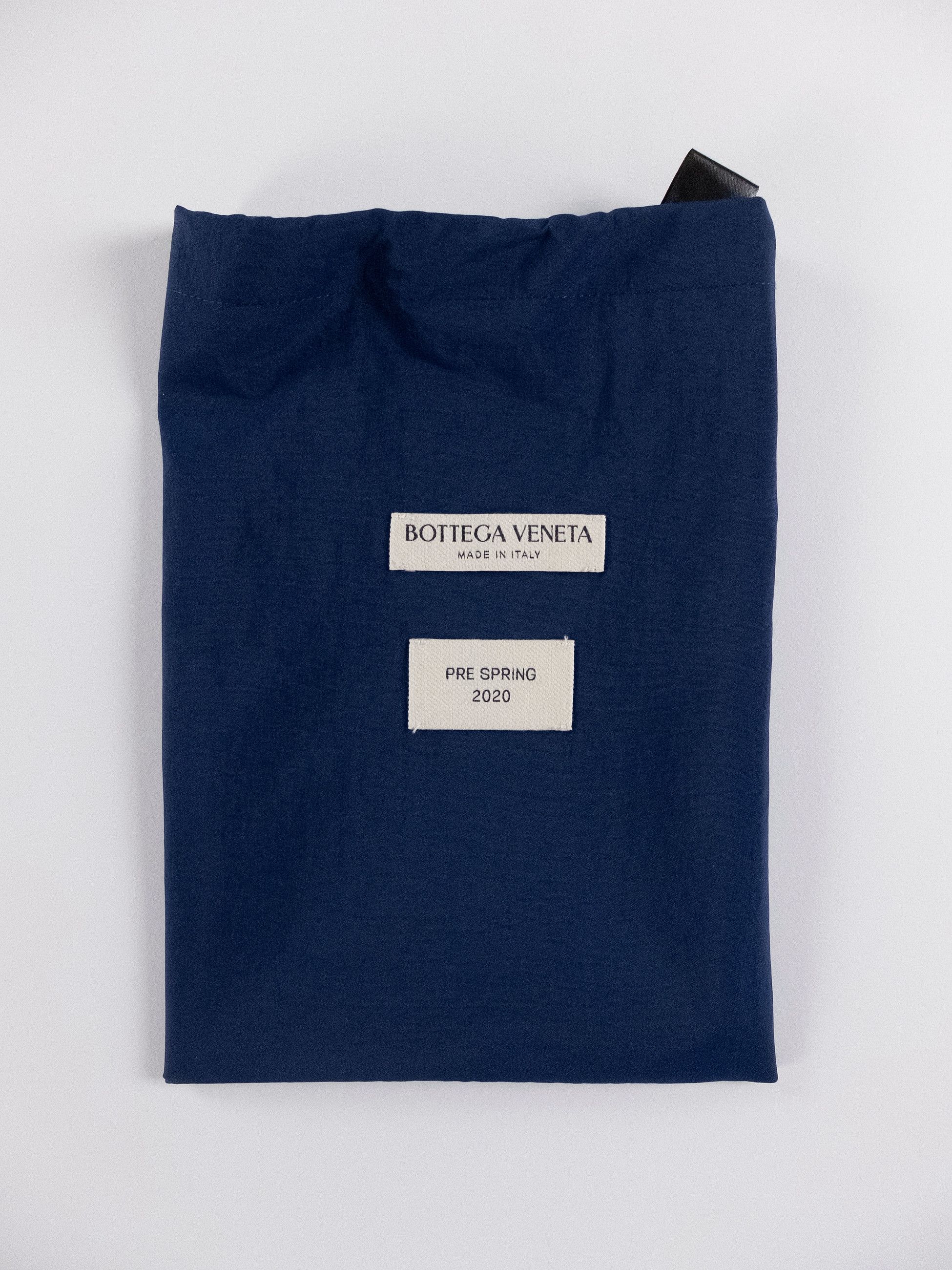 Bottega Veneta BOTTEGA VENETA solid navy blue nylon swim shorts Large q Size US 30 / EU 46 - 10 Thumbnail