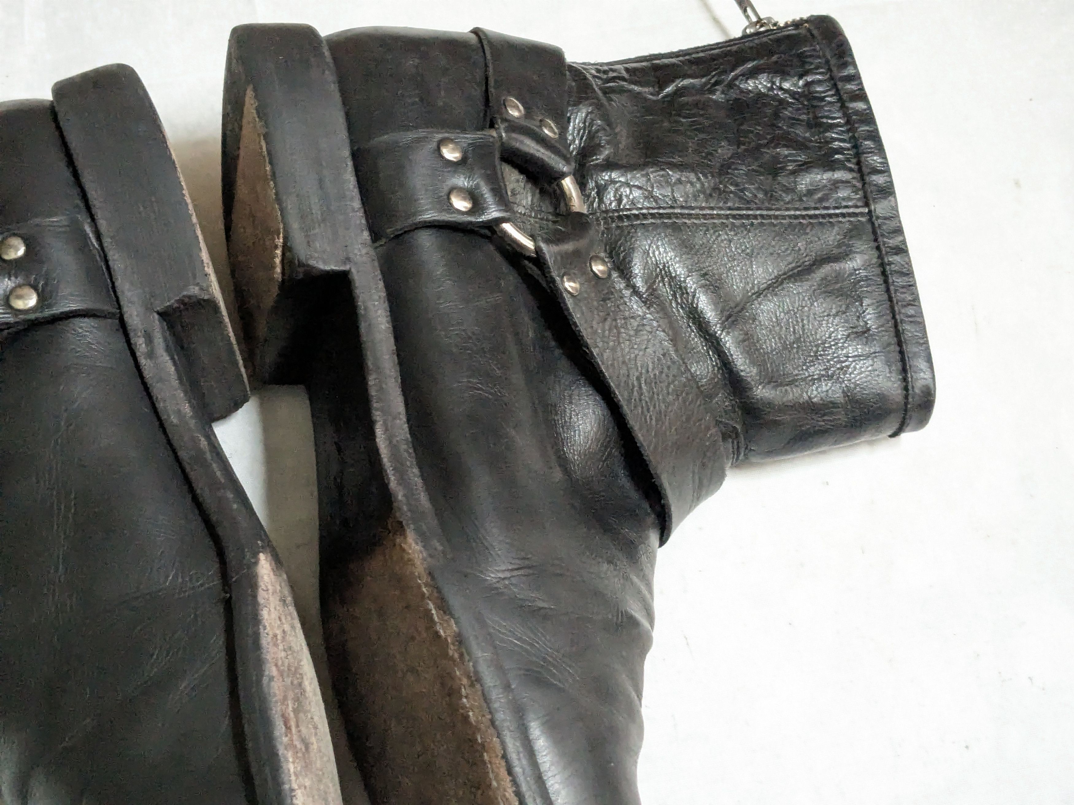 Frye Frye Harness Black Leather 10 D Leather Buckle Belted Size US 10 / EU 43 - 13 Thumbnail