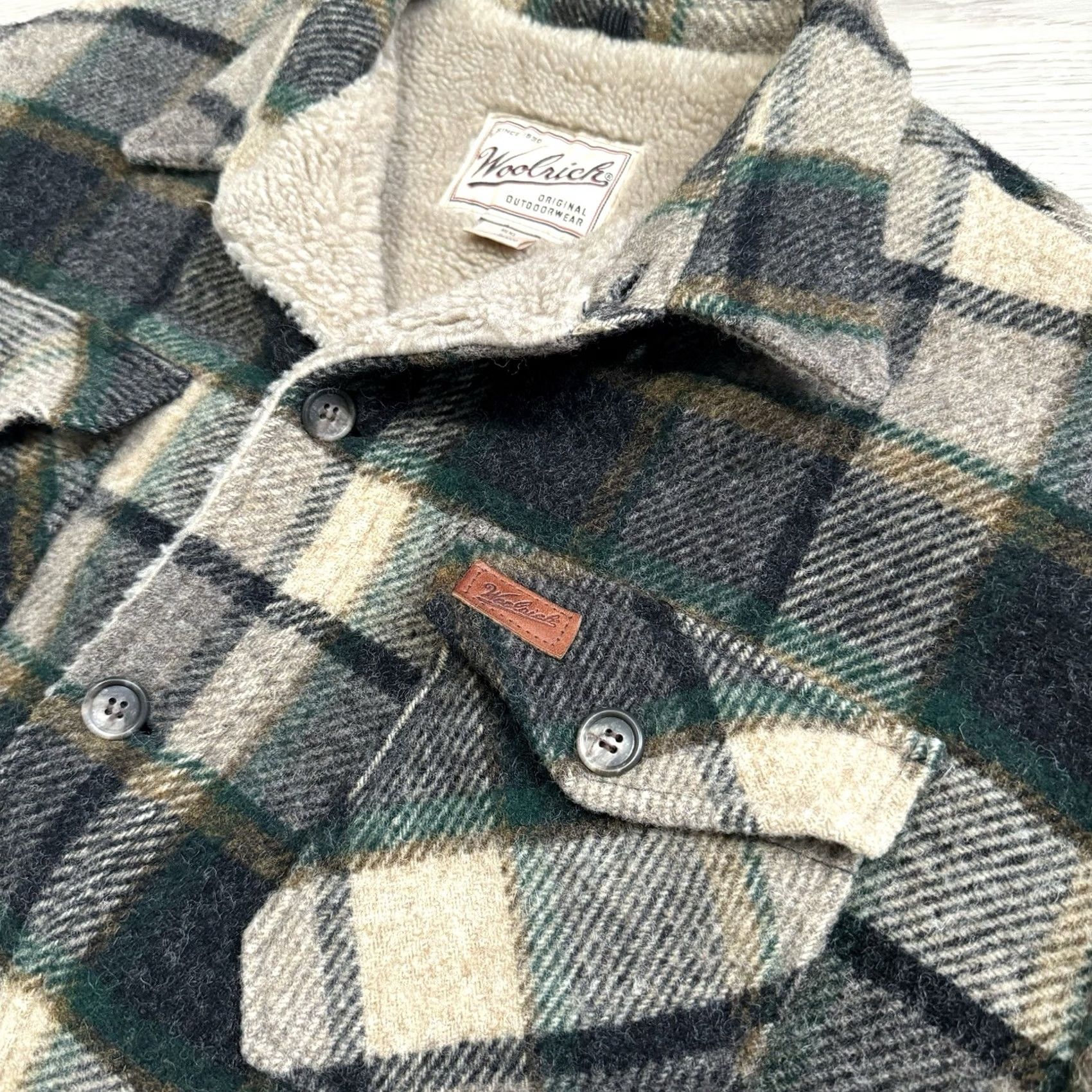 Vintage VINTAGE Woolrich Men's Jacket Shacket Plaid Sherpa L Tan Green Button Up 90s Wool Outer Shell Mid-Length 90s Theme Green Mens Jacket Sherpa Lined Size US L / EU 52-54 / 3 - 7 Thumbnail