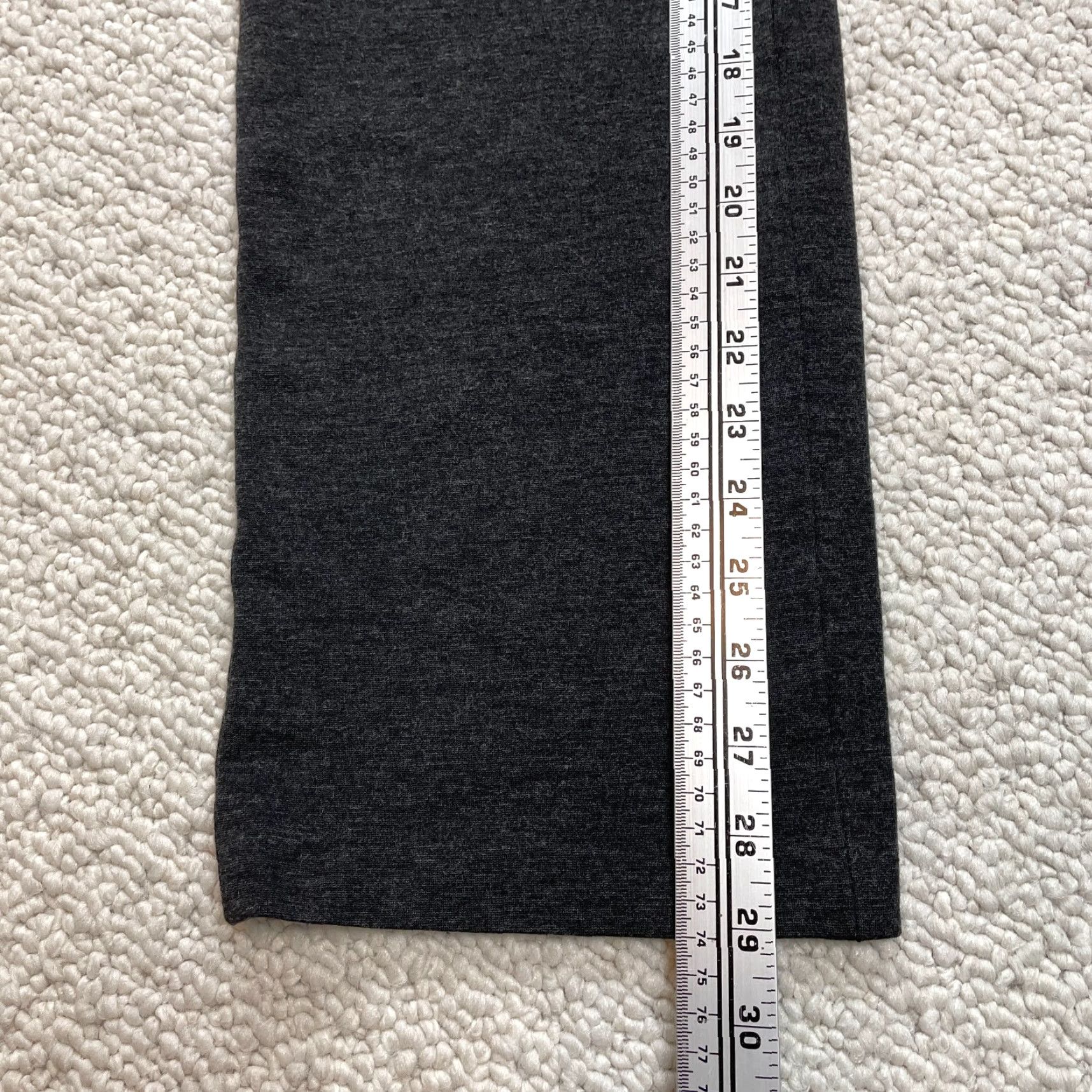 Elie Tahari Elie Tahari Pants Straight Leg Womens 31x29 Gray Pockets Zip 8 Regular Inseam 29 Rayon Nylon Spandex Jersey Vintage No Size 30" / US 8 / IT 44 - 3 Thumbnail