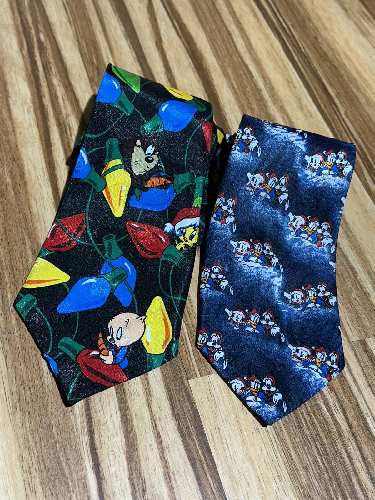 Other Christmas Looney Tunes Picasso Hand Made Ties Bundle Size ONE SIZE - 1 Thumbnail