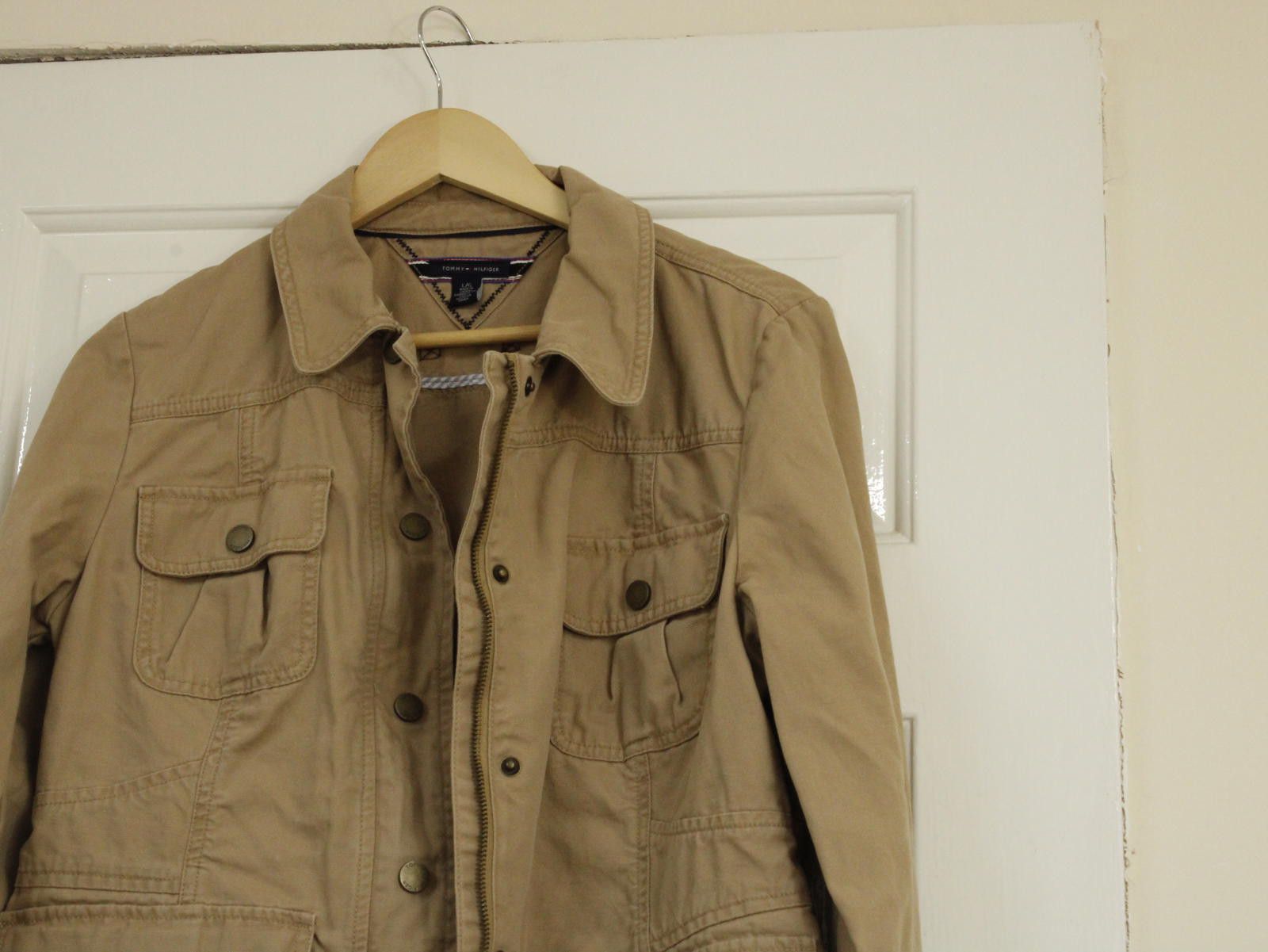 Tommy Hilfiger Beige Tommy Hilfiger Women's Utility Jacket Elbow Patches Size L / US 10 / IT 46 - 5 Thumbnail