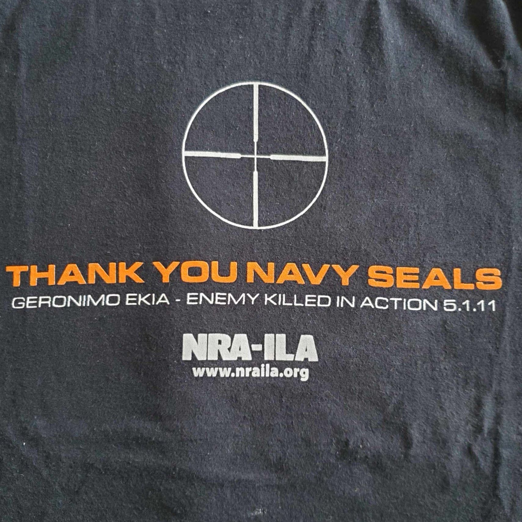 Vintage VINTAGE US Navy Seals T Shirt Mens XL Black Geronimo Osama Bin Laden Memorandum Ranger Up Big & Tall Mens T-Shirt Black 2010-2019 Military Size US XL / EU 56 / 4 - 2 Thumbnail