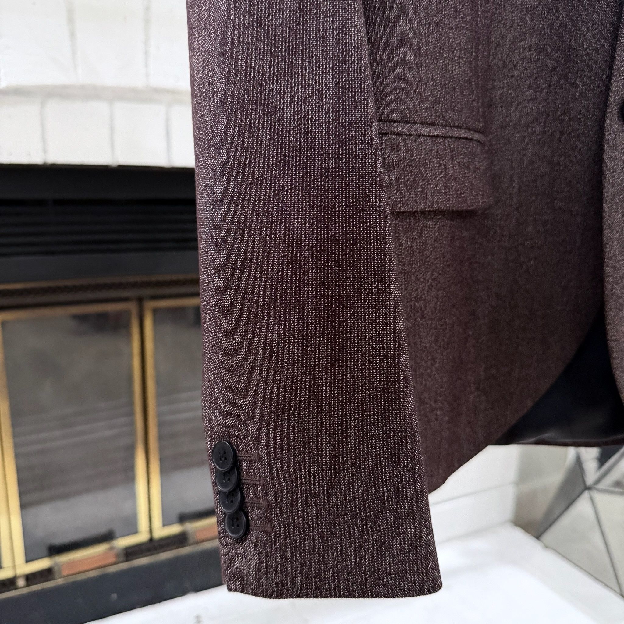 H&M H&M Slim Fit Burgundy / Maroon Suit Set - 40R / 33R Size 40R - 4 Thumbnail