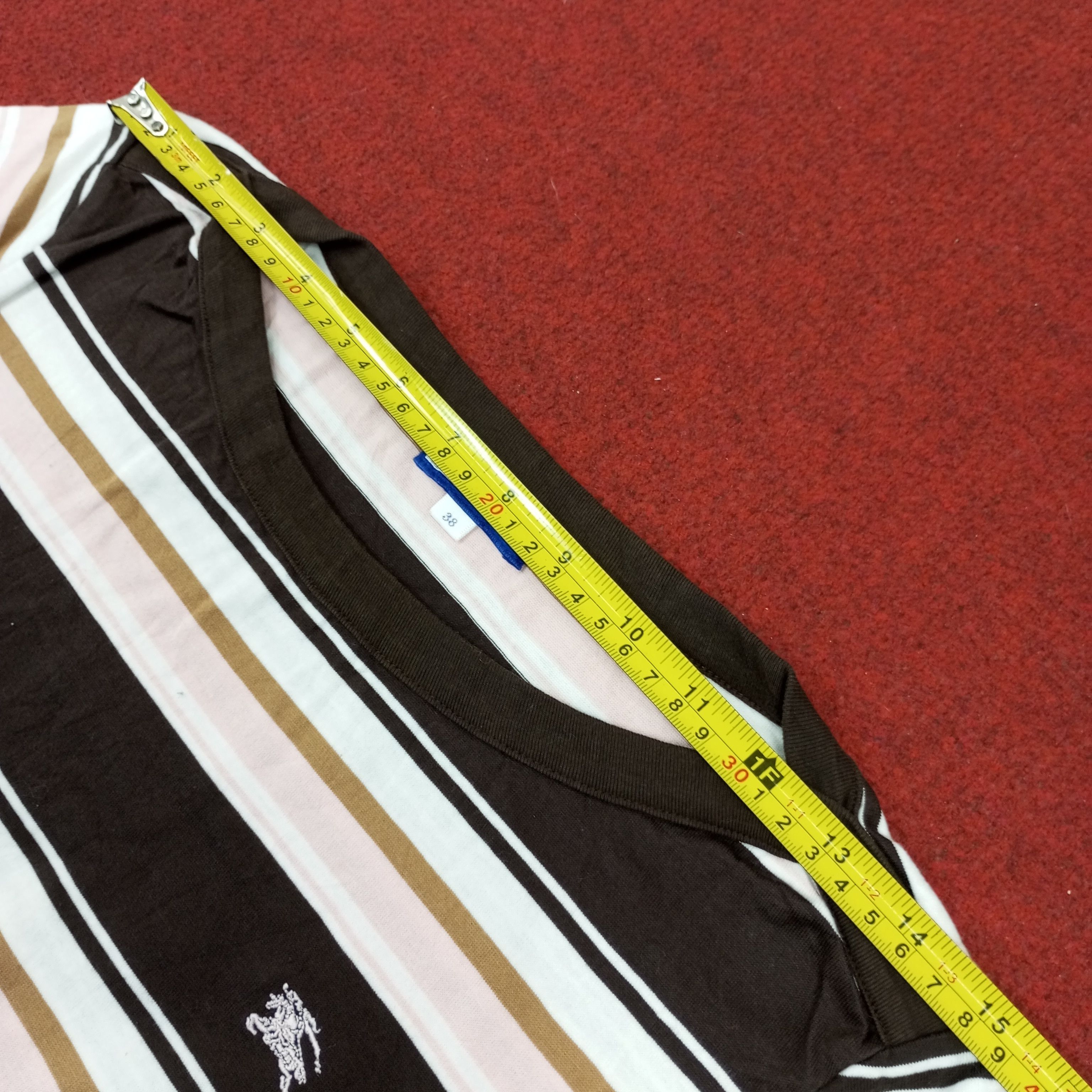 Burberry × Vintage Burberry London Blue Label Fashion Brand Tshirt Size US XS / EU 42 / 0 - 7 Thumbnail